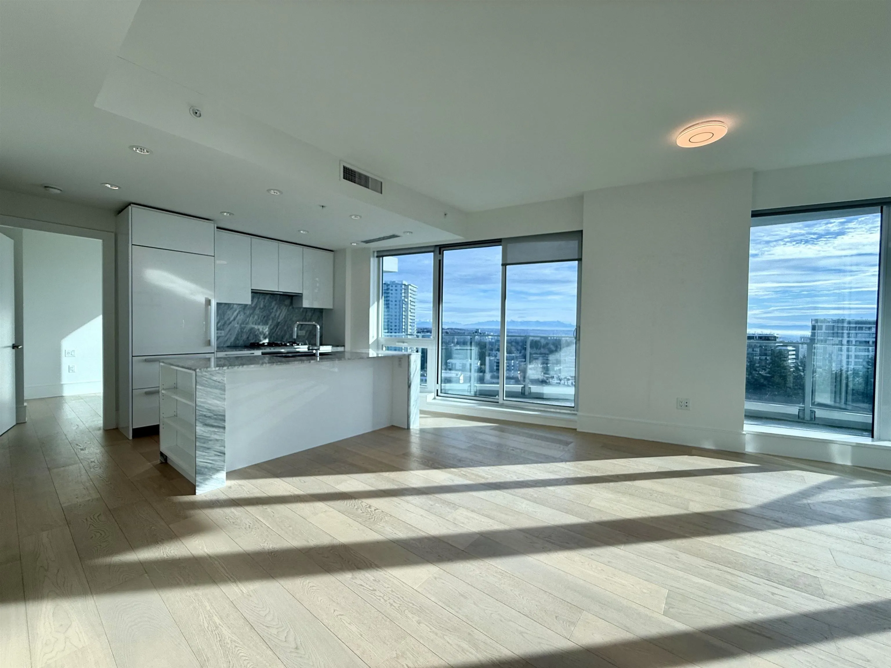 1503 1501 Foster Street