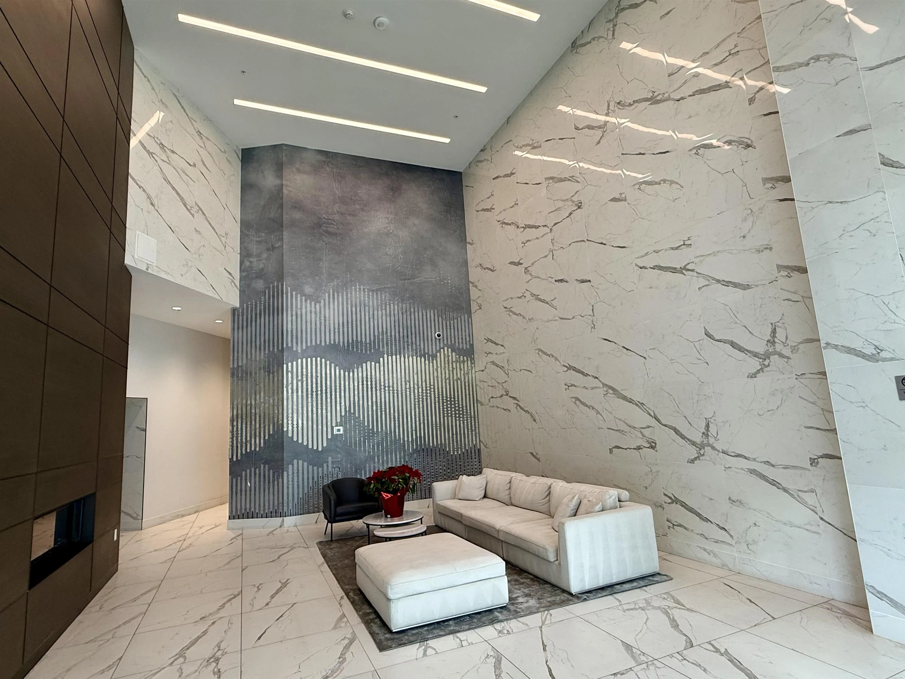 1503 1501 Foster Street