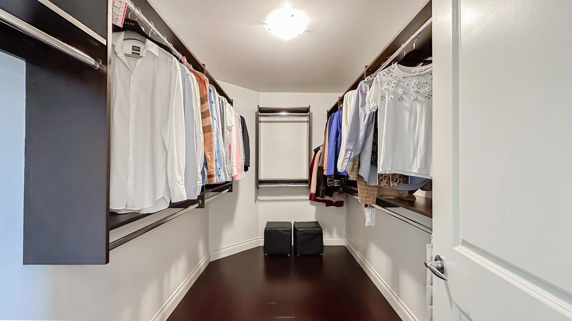 5487 Hardwick Street