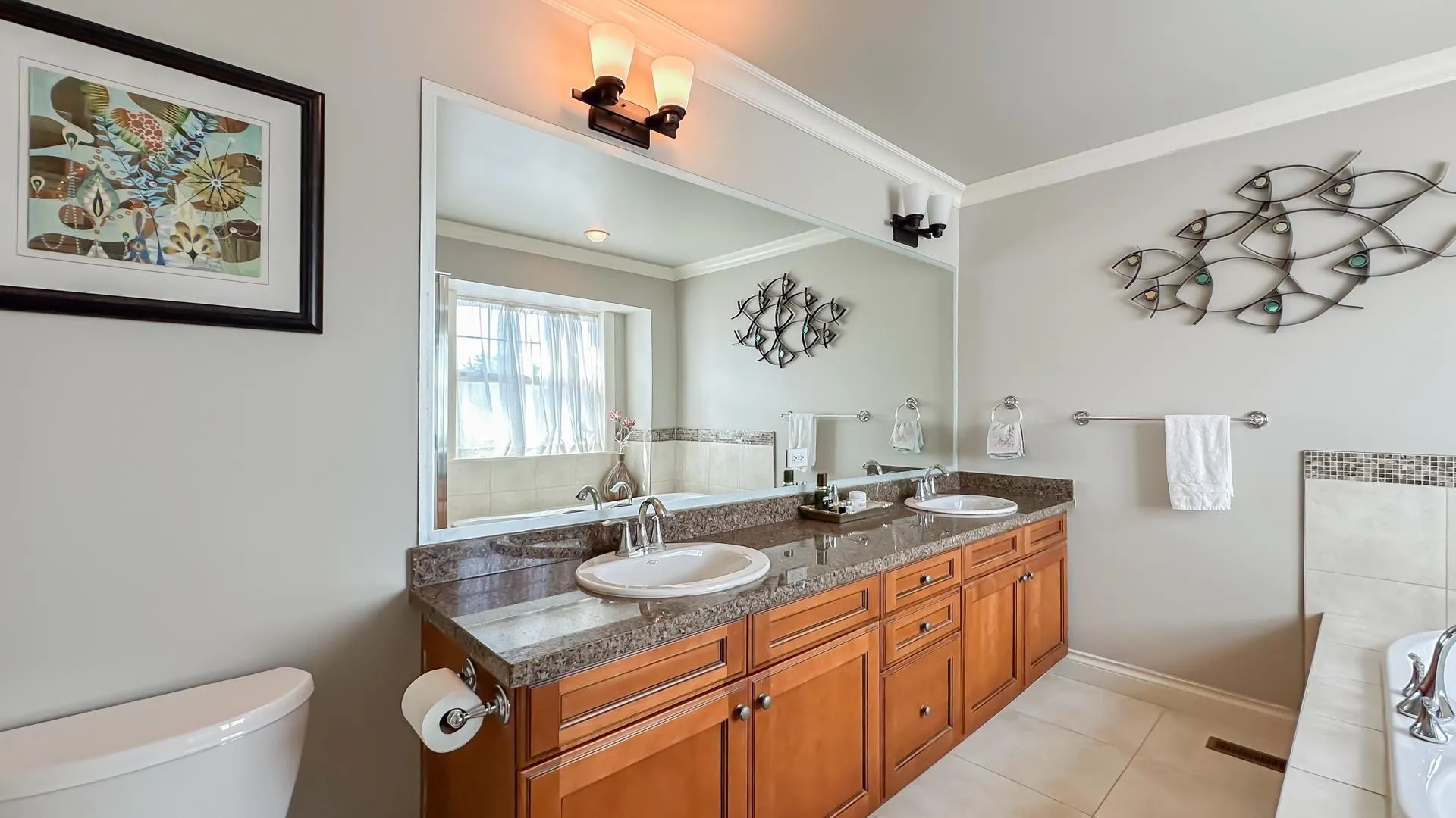 5487 Hardwick Street