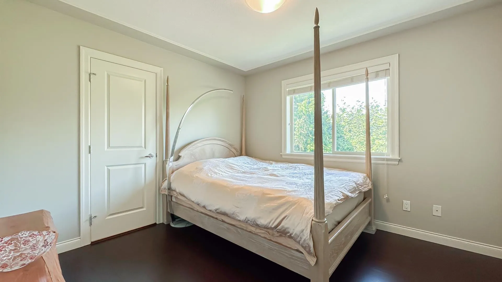 5487 Hardwick Street