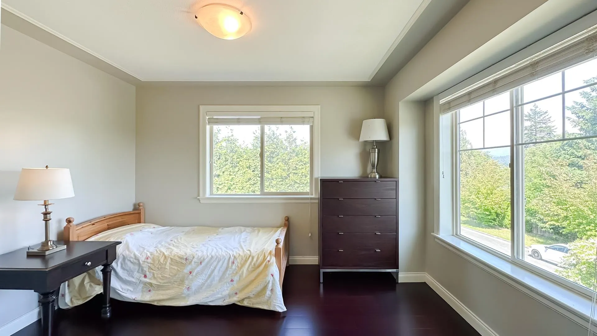 5487 Hardwick Street