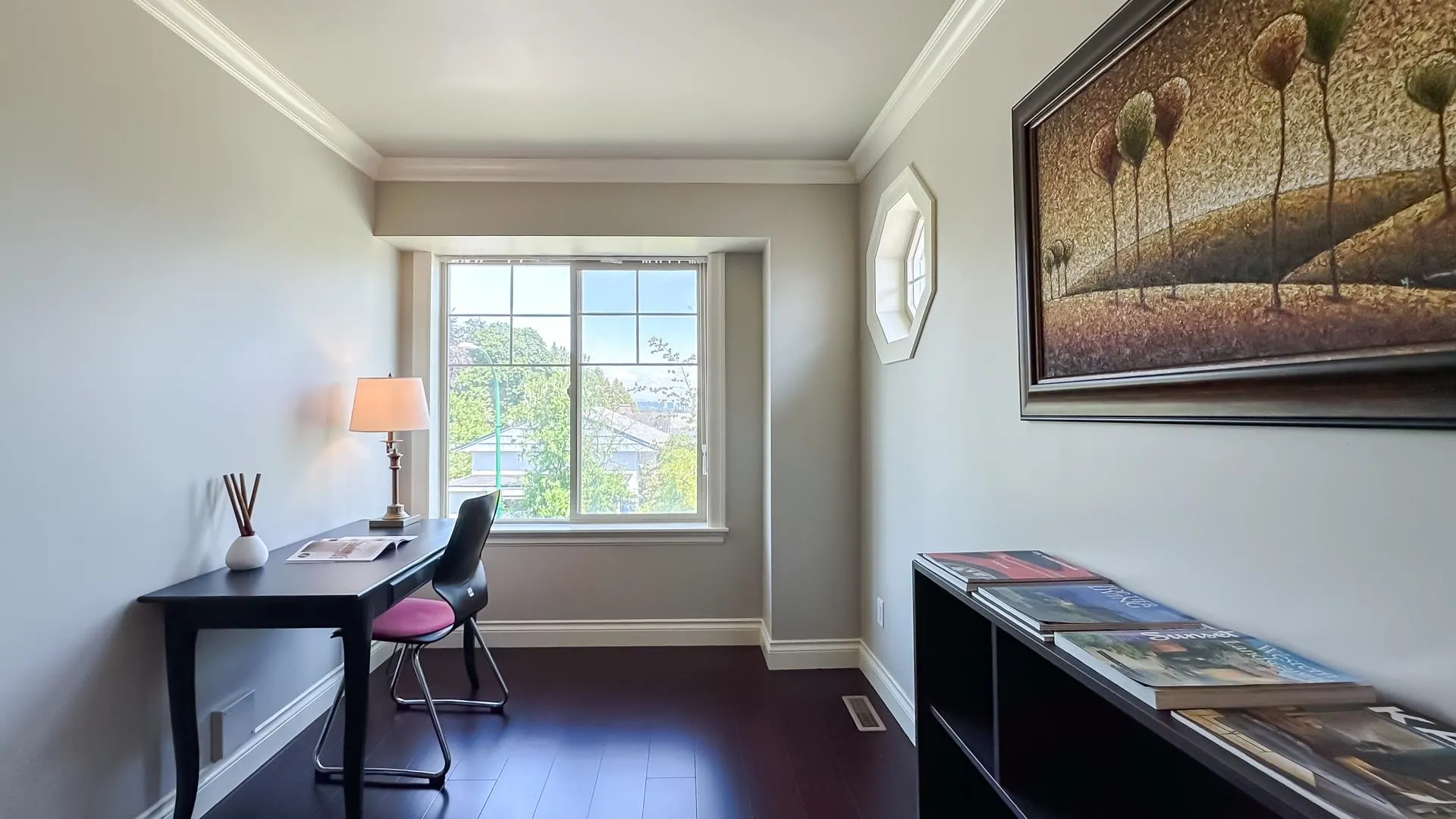 5487 Hardwick Street