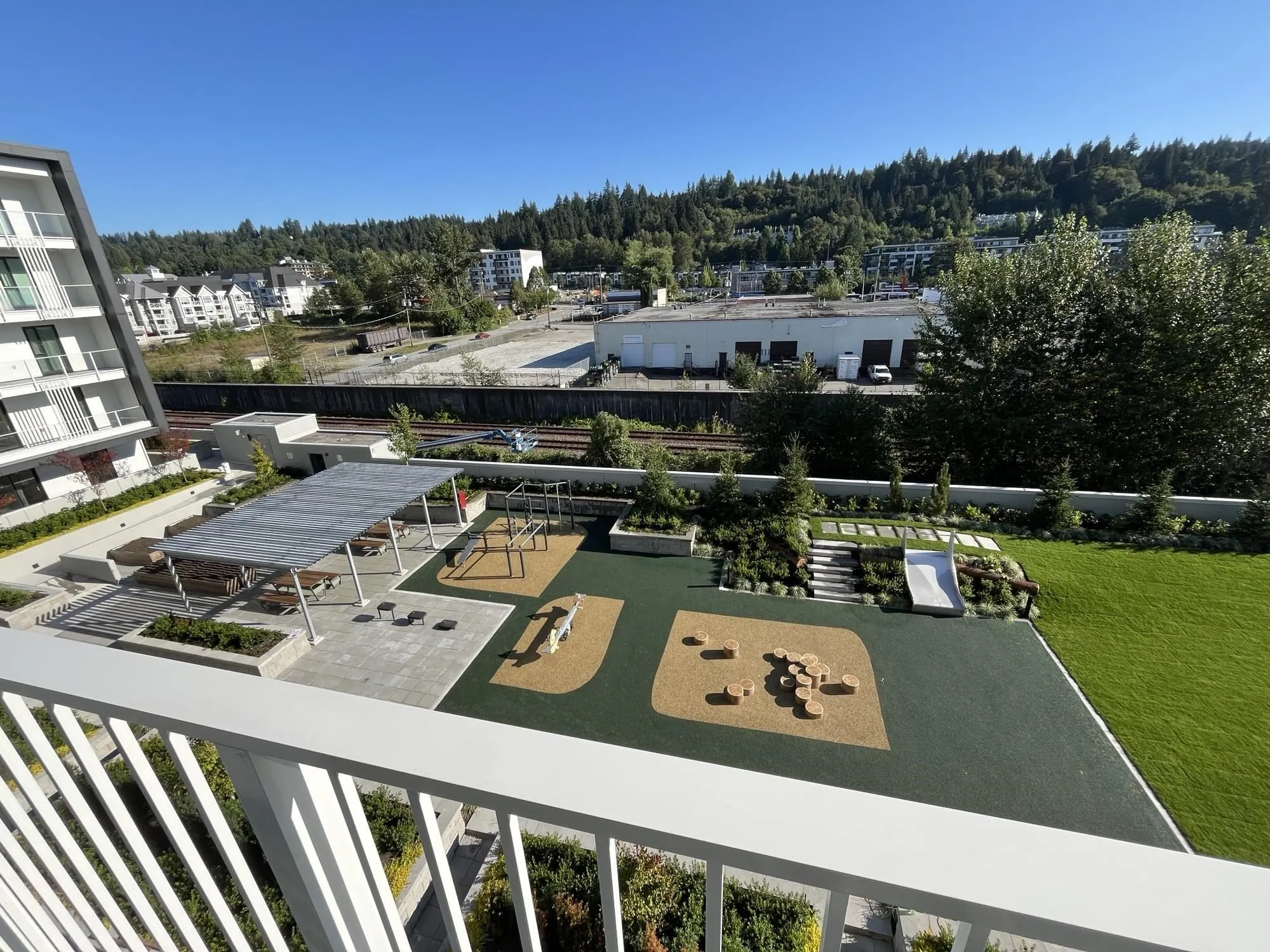 504 3075 Murray Street