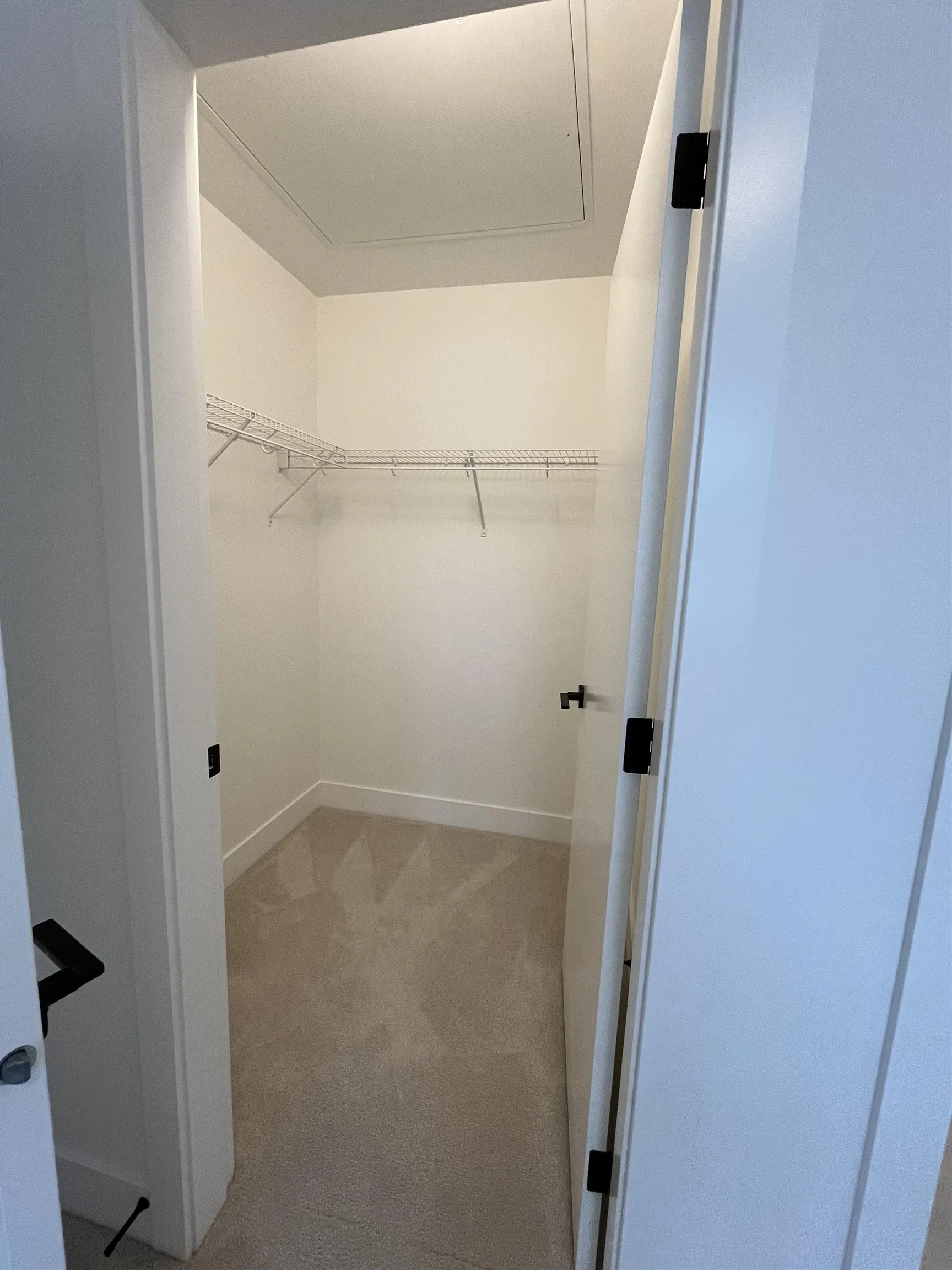 504 3075 Murray Street