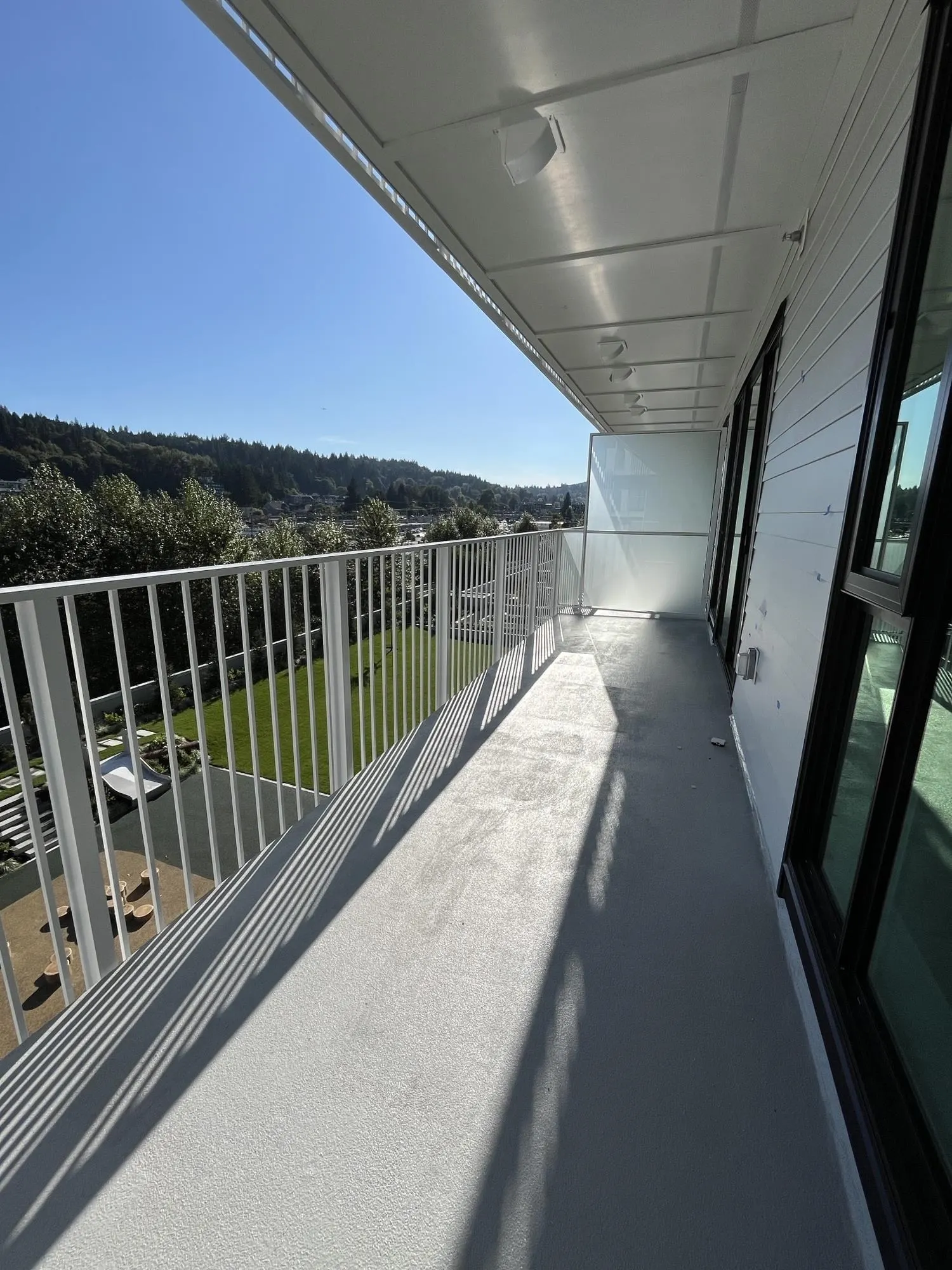 504 3075 Murray Street