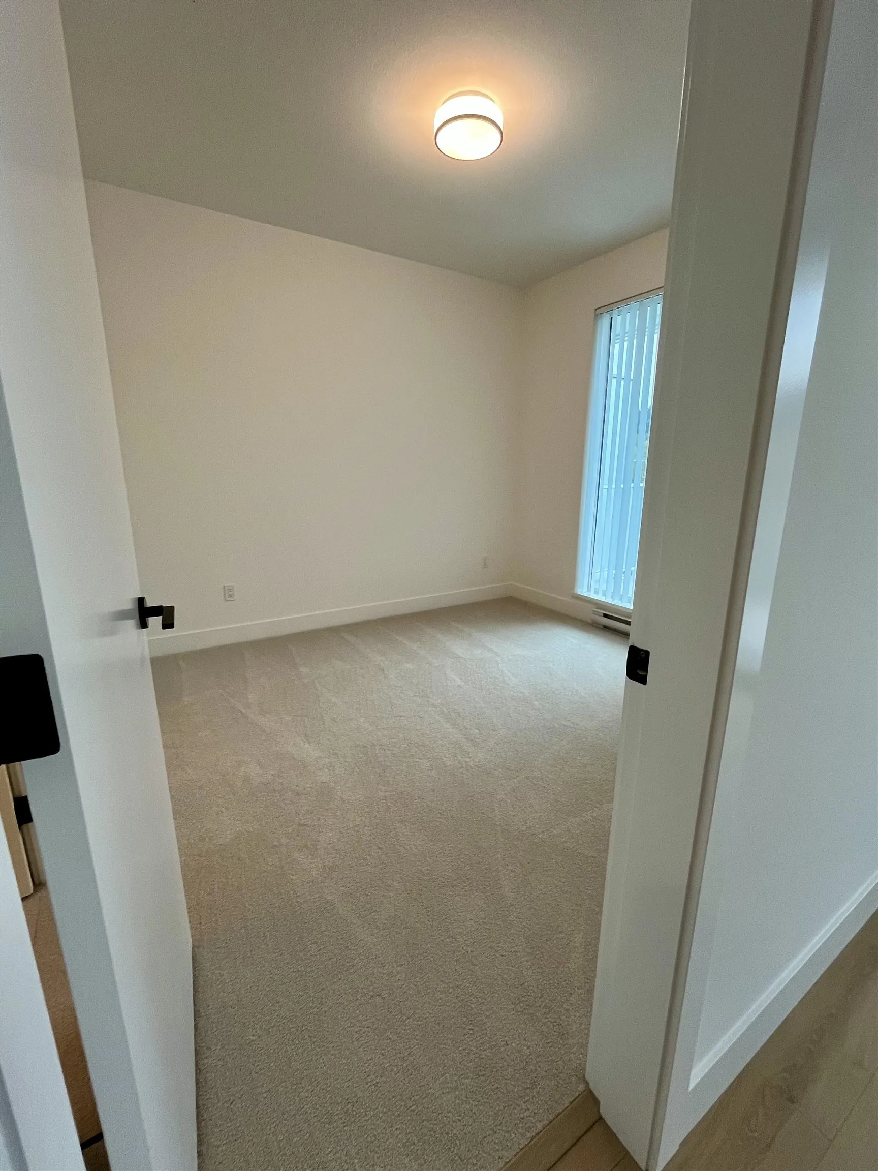 504 3075 Murray Street