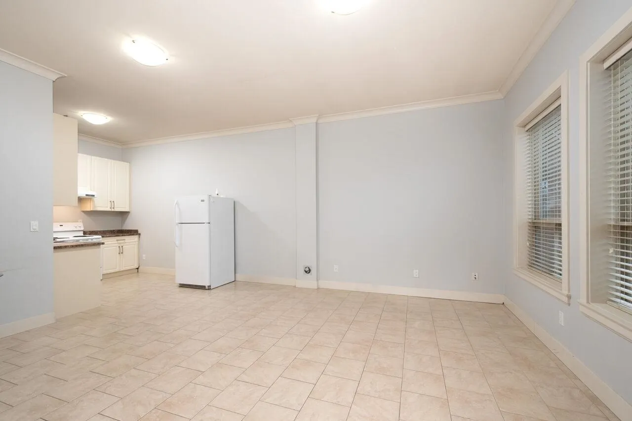 Lower 17551 Abbey Drive