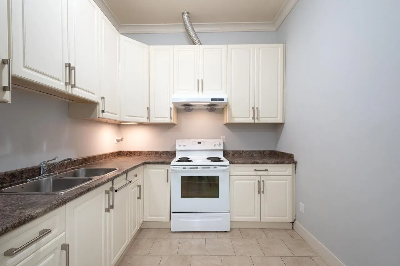 Lower 17551 Abbey Drive