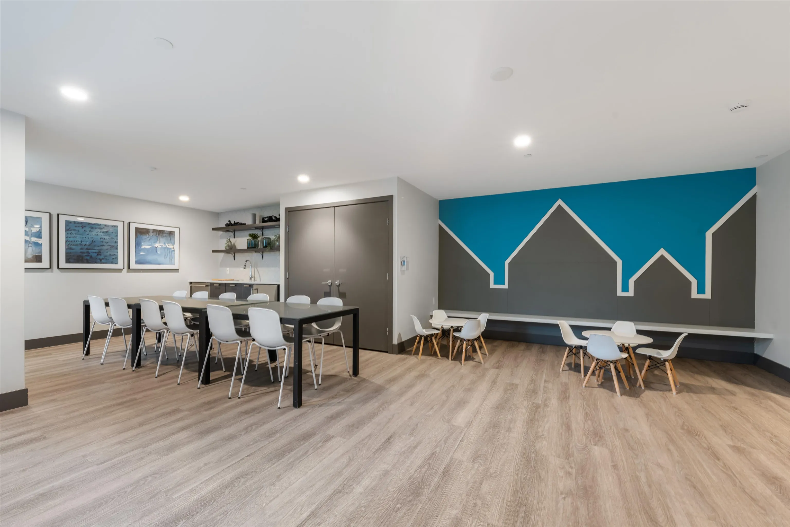 601 8570 Rivergrass Drive