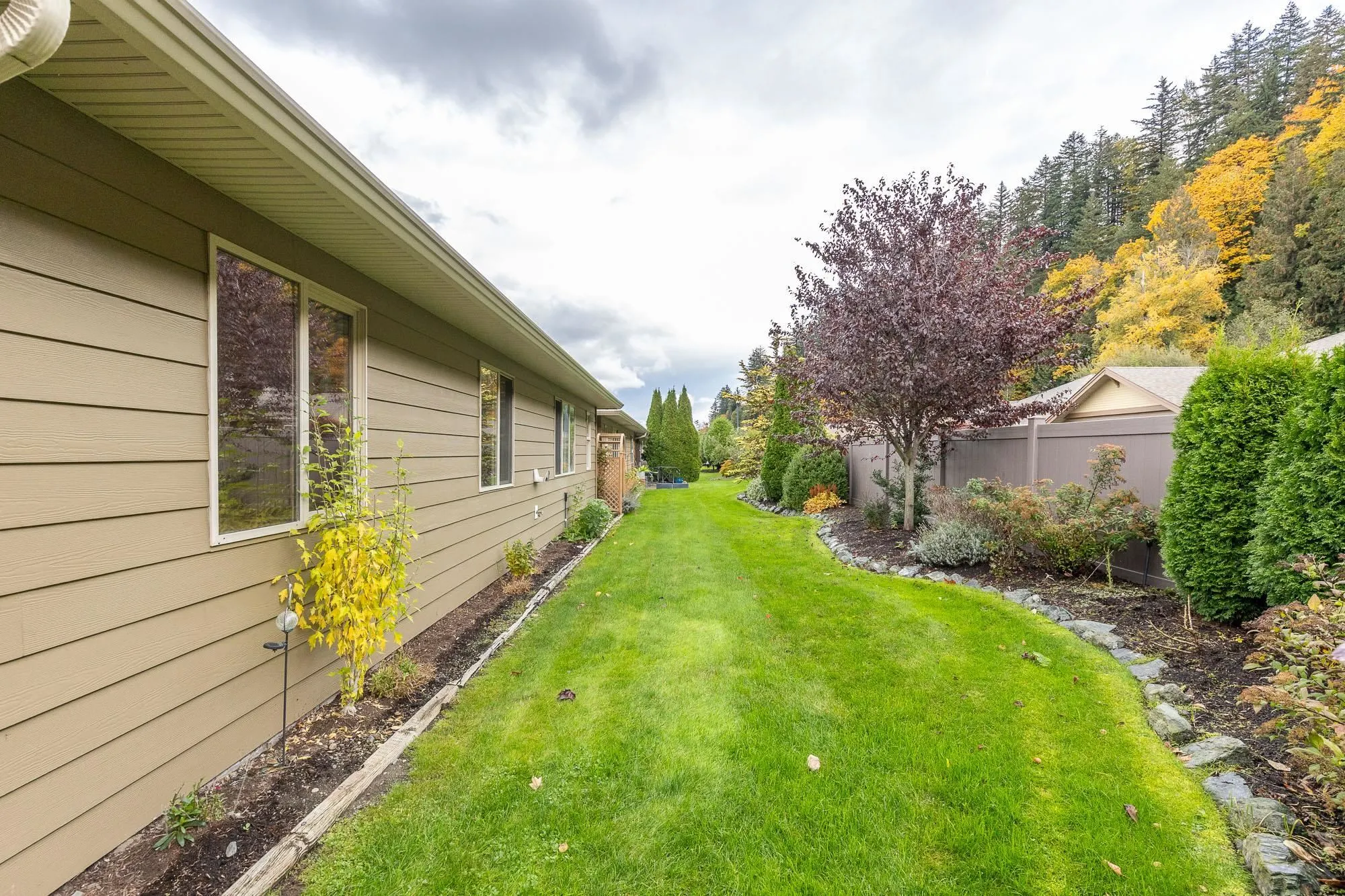 86 46000 Thomas Road