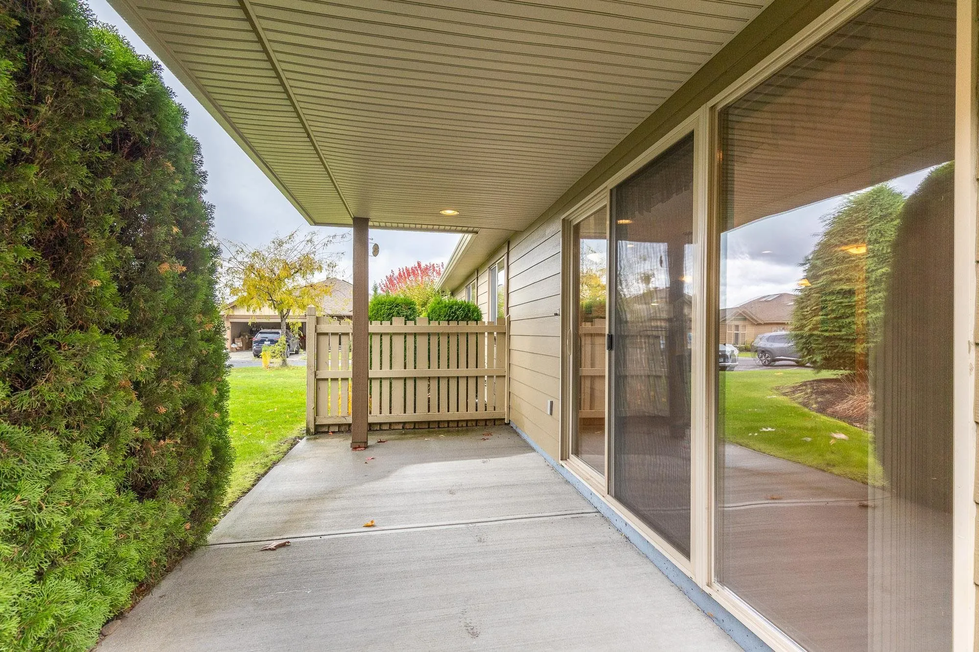 86 46000 Thomas Road