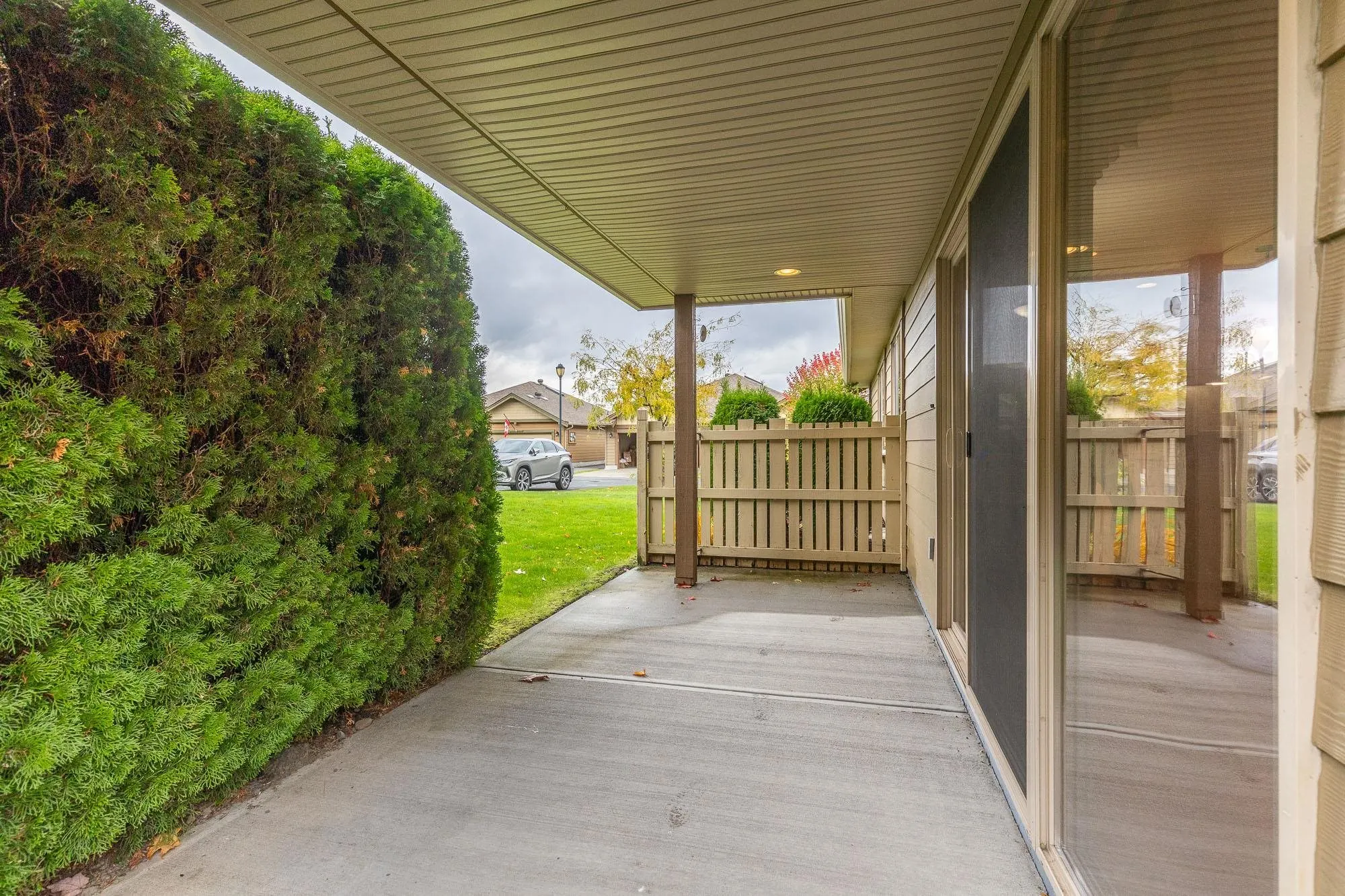 86 46000 Thomas Road