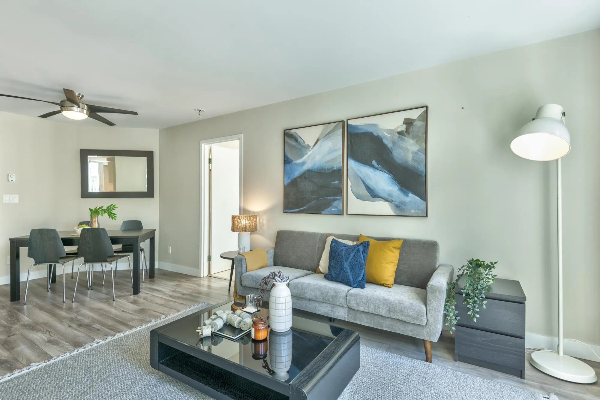 40X 1323 Homer Street