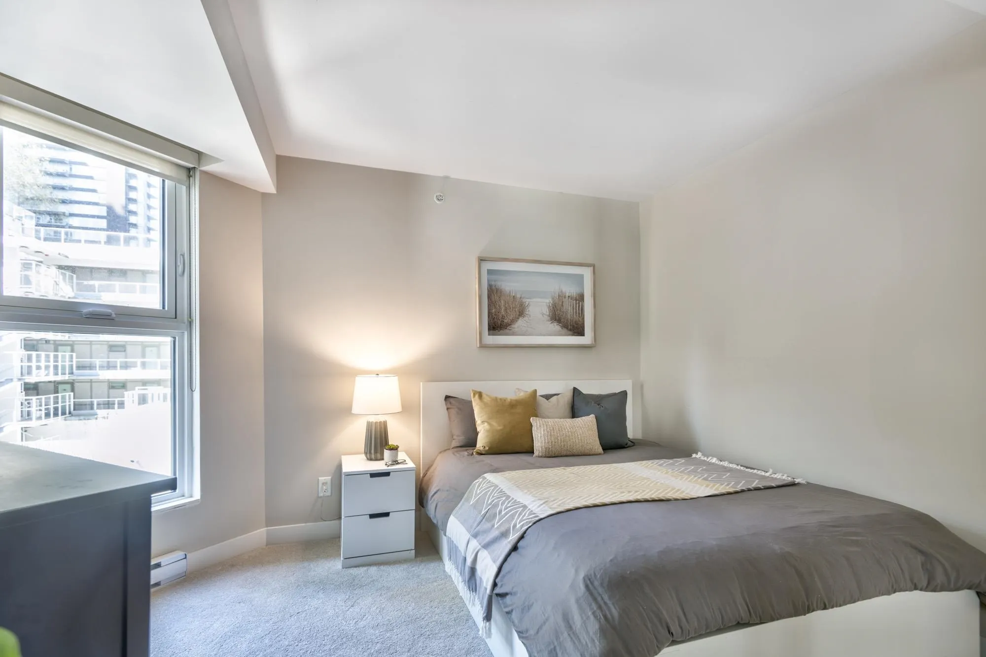 40X 1323 Homer Street