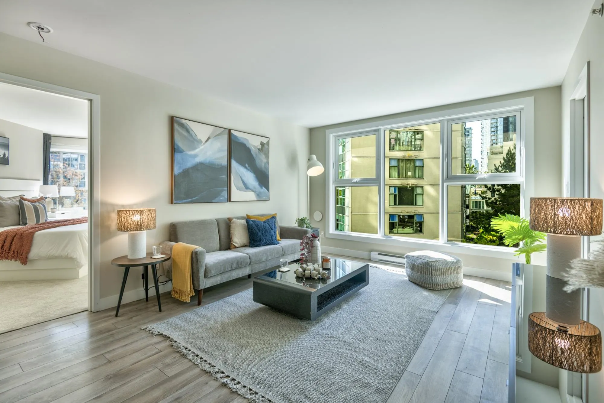 40X 1323 Homer Street