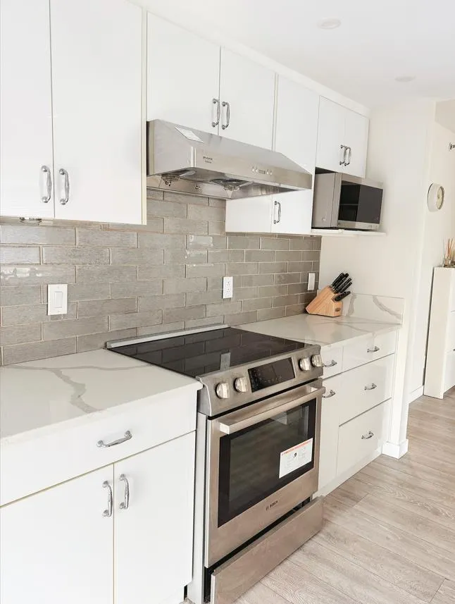 1501 289 Drake Street