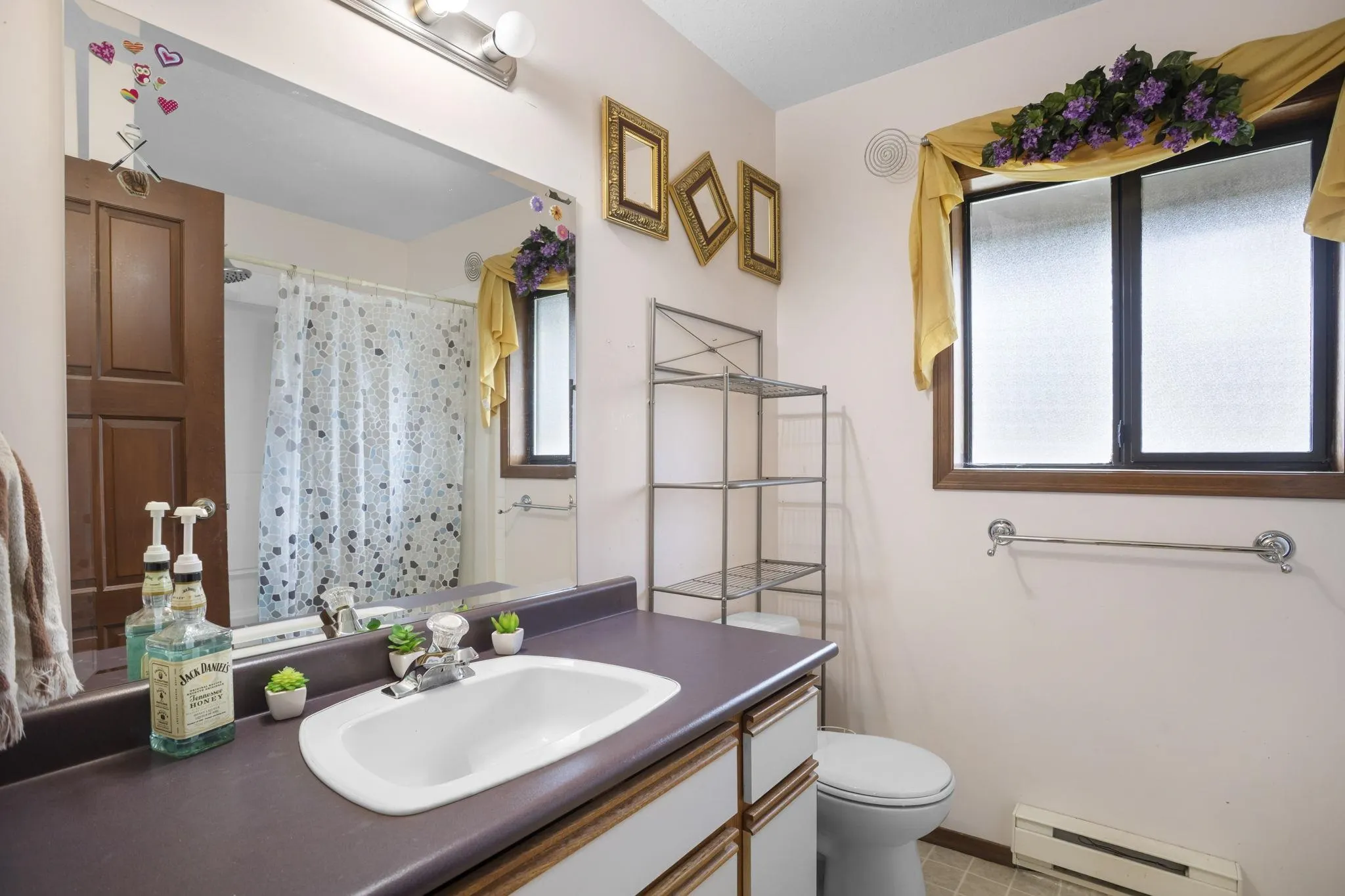 10031 Eagle Crescent