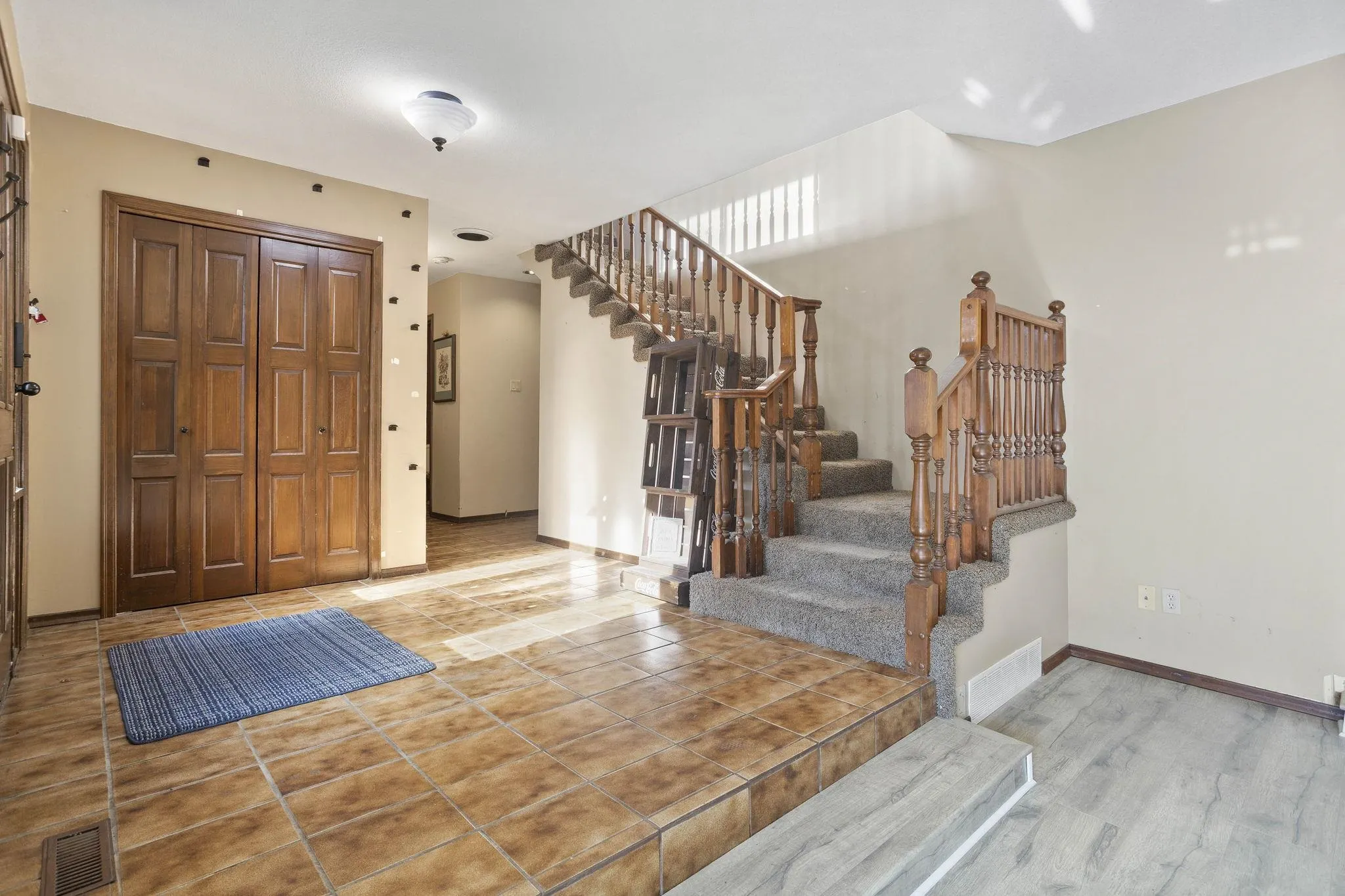 10031 Eagle Crescent