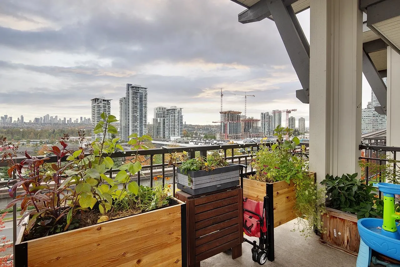 406 4728 Brentwood Drive