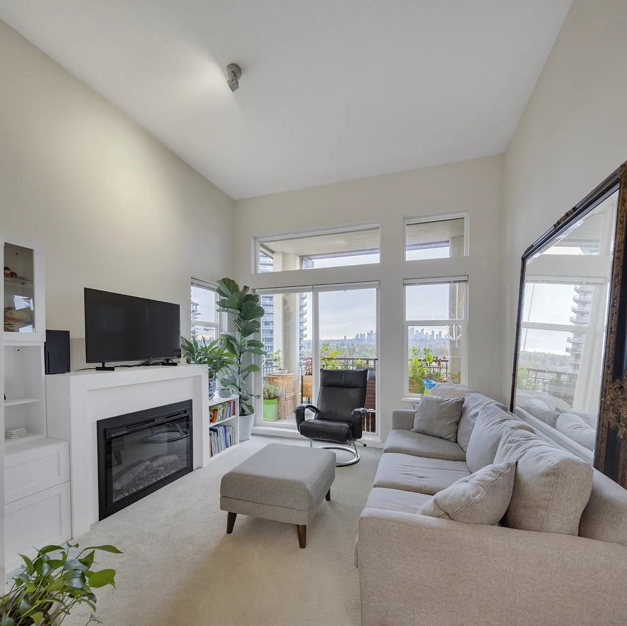 406 4728 Brentwood Drive