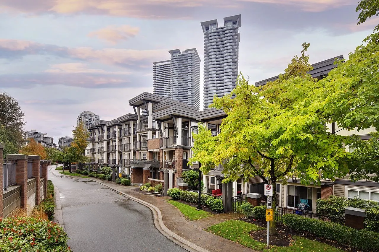 406 4728 Brentwood Drive