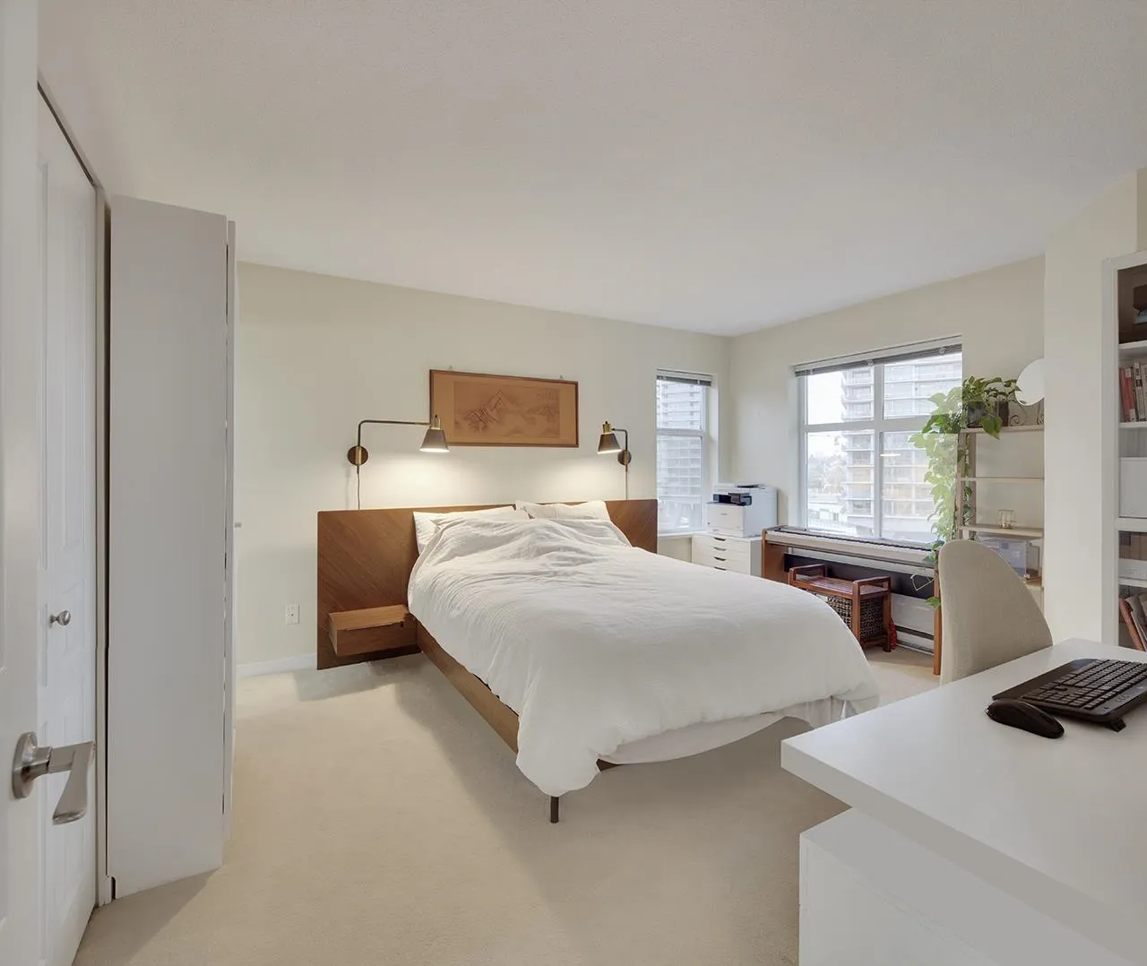 406 4728 Brentwood Drive