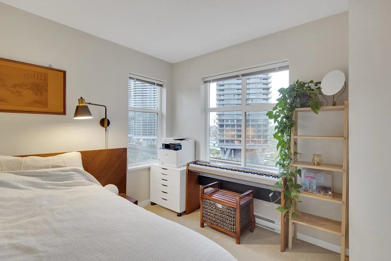 406 4728 Brentwood Drive