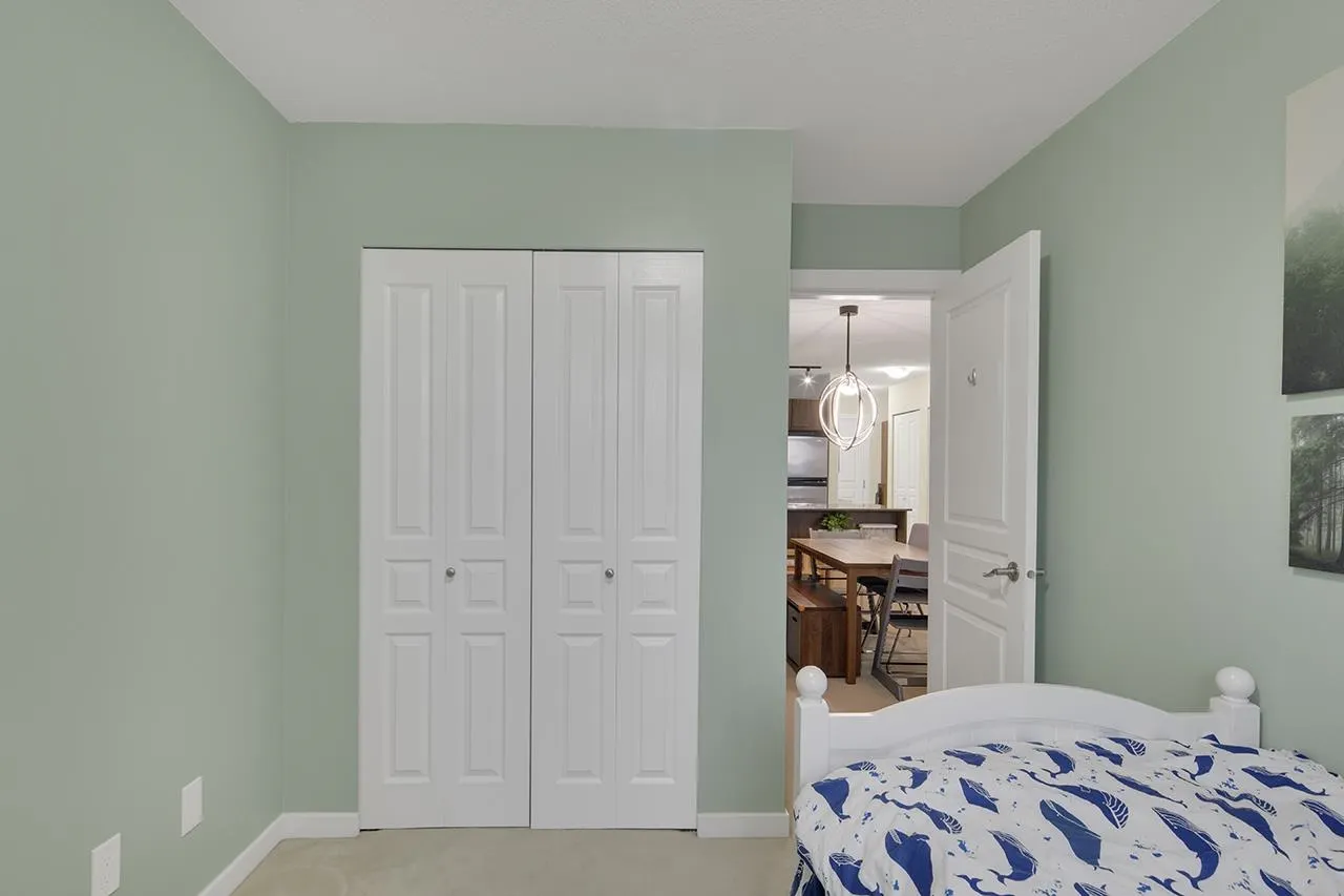 406 4728 Brentwood Drive