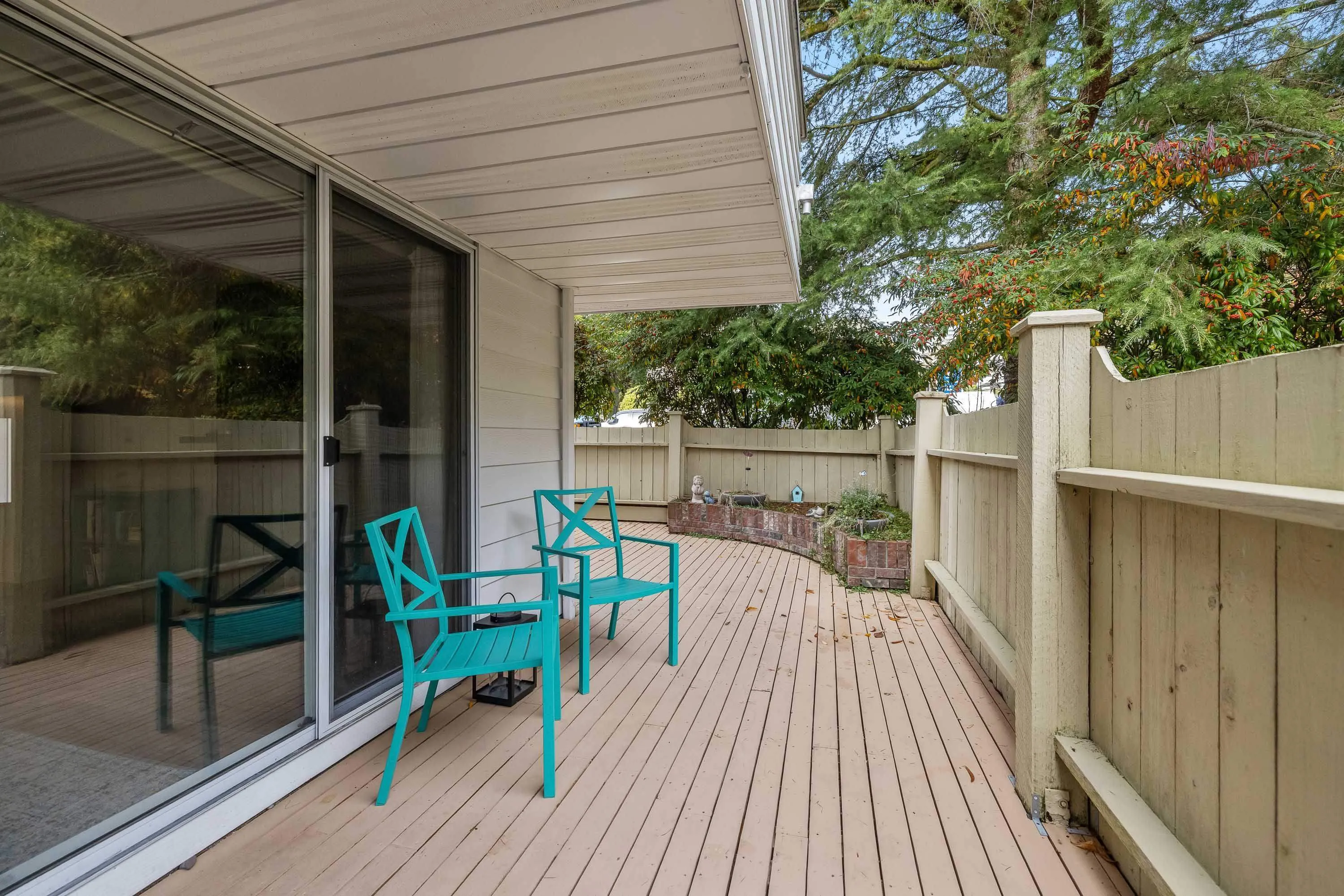 206 15010 Roper Avenue