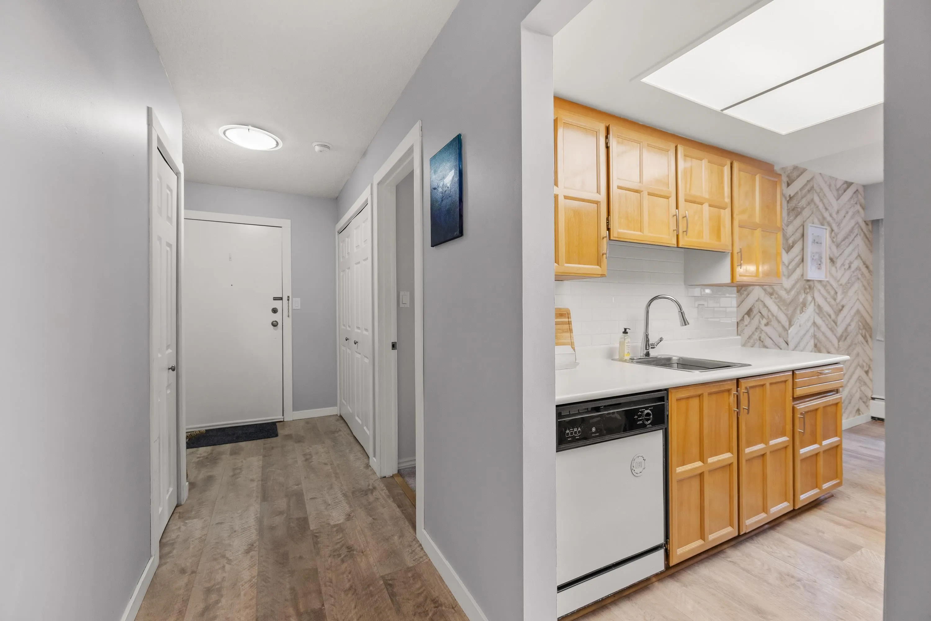 206 15010 Roper Avenue