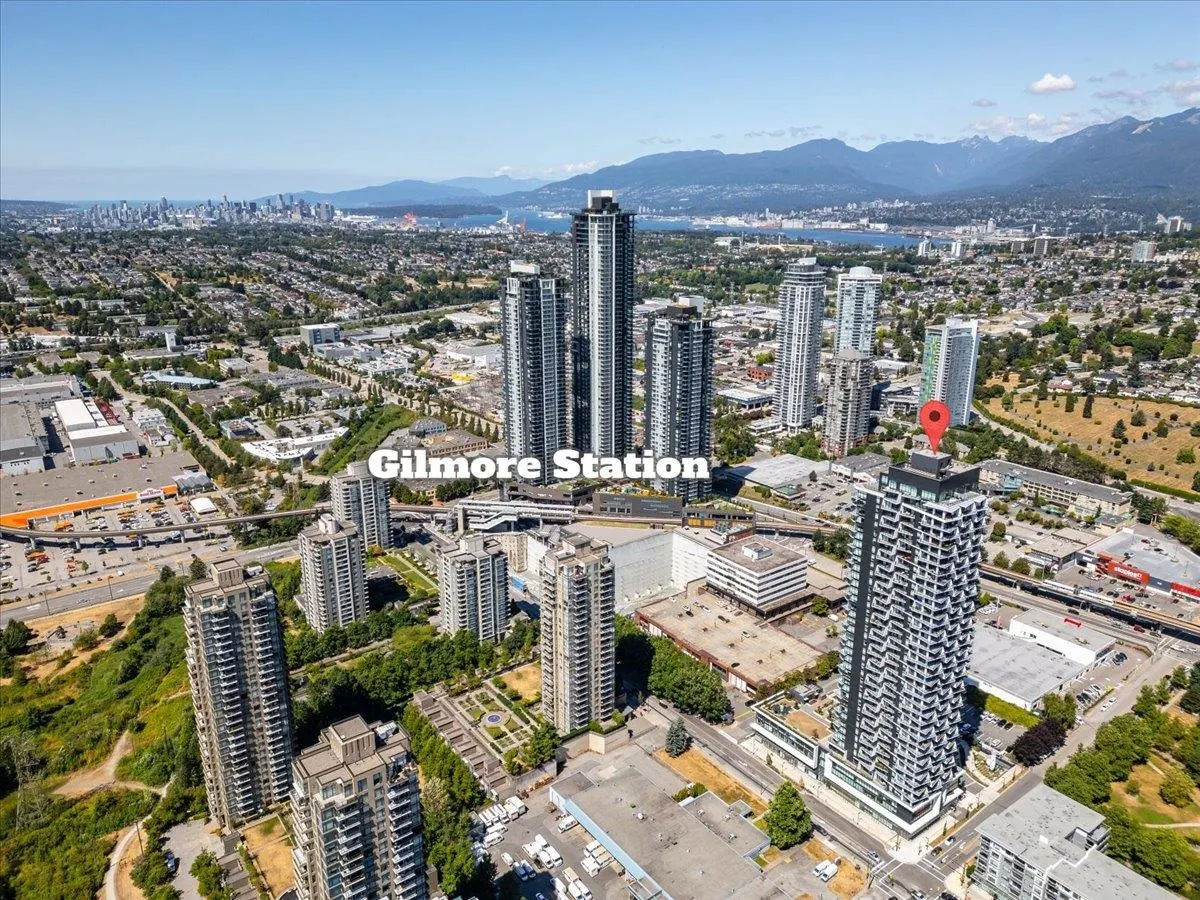 502 2181 Madison Avenue