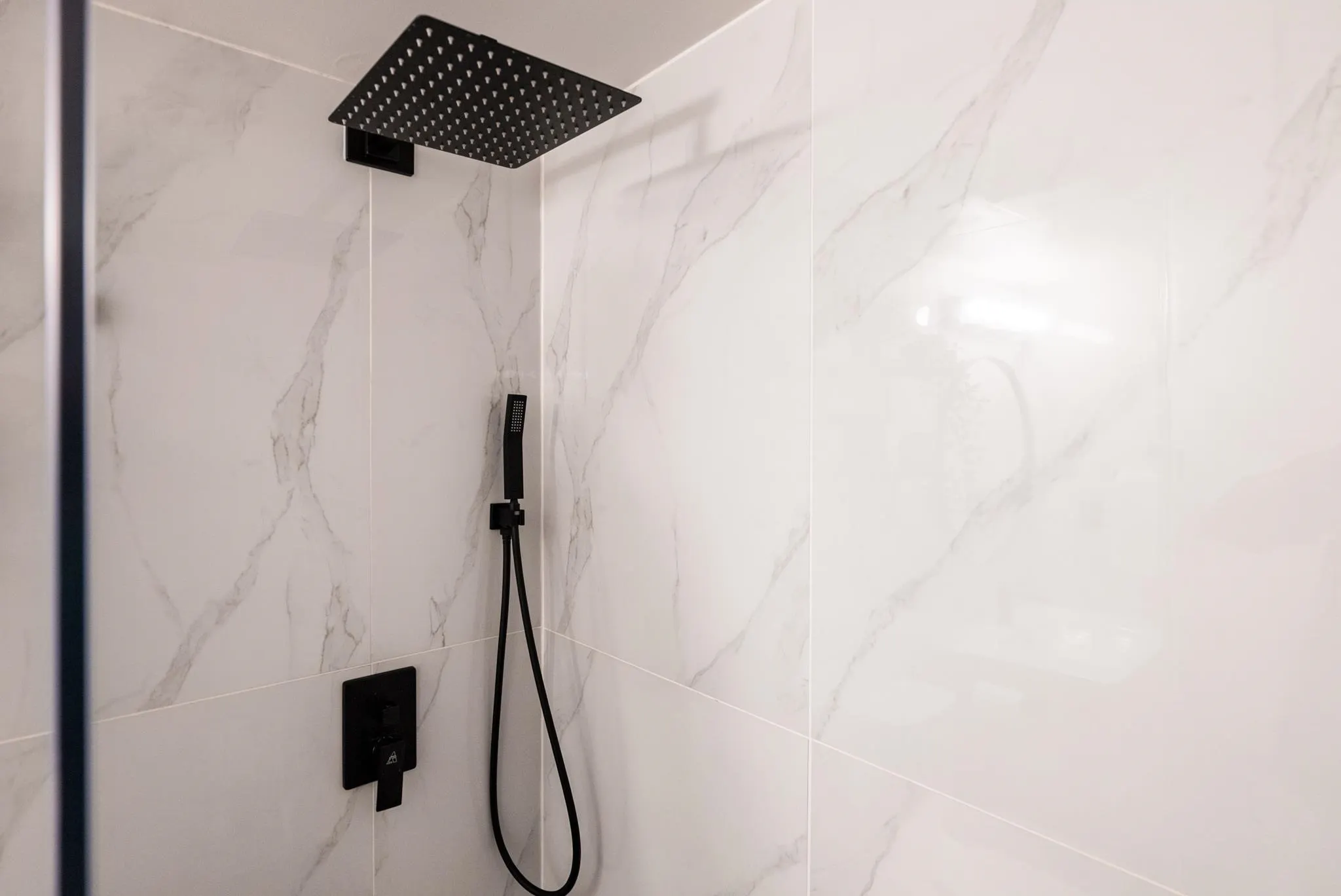 503 1018 Cambie Street