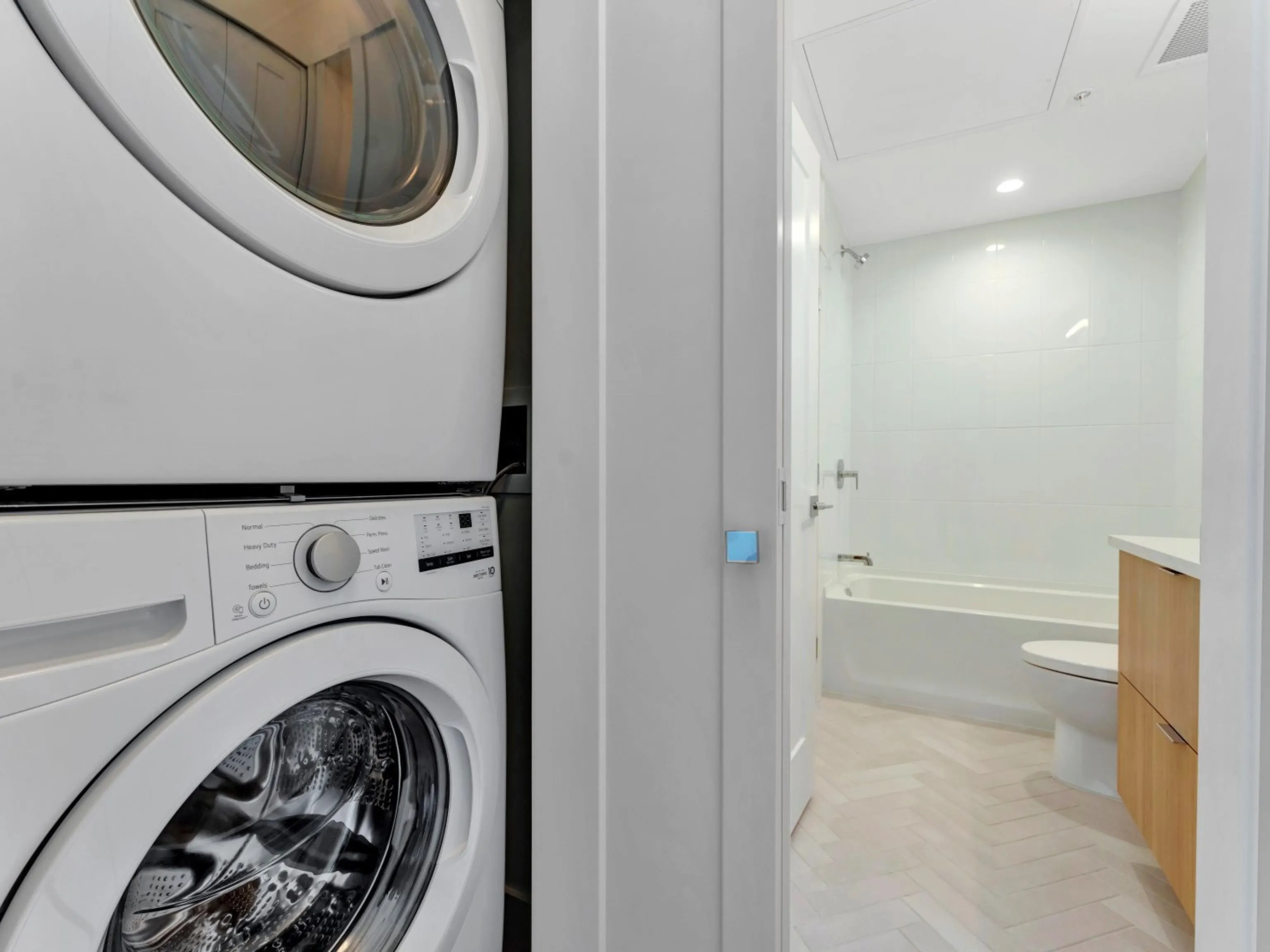 610 11907 223 Street