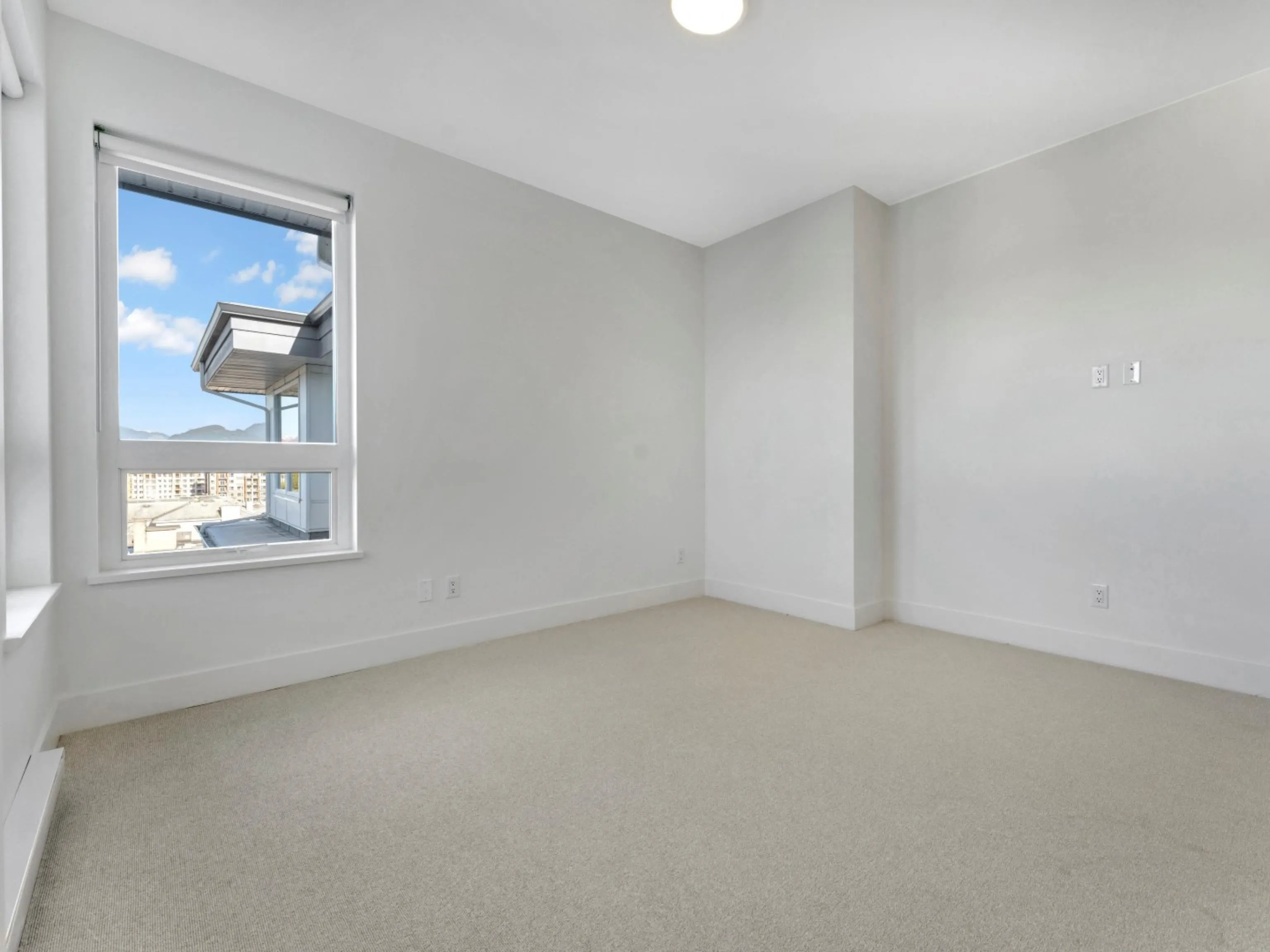 610 11907 223 Street