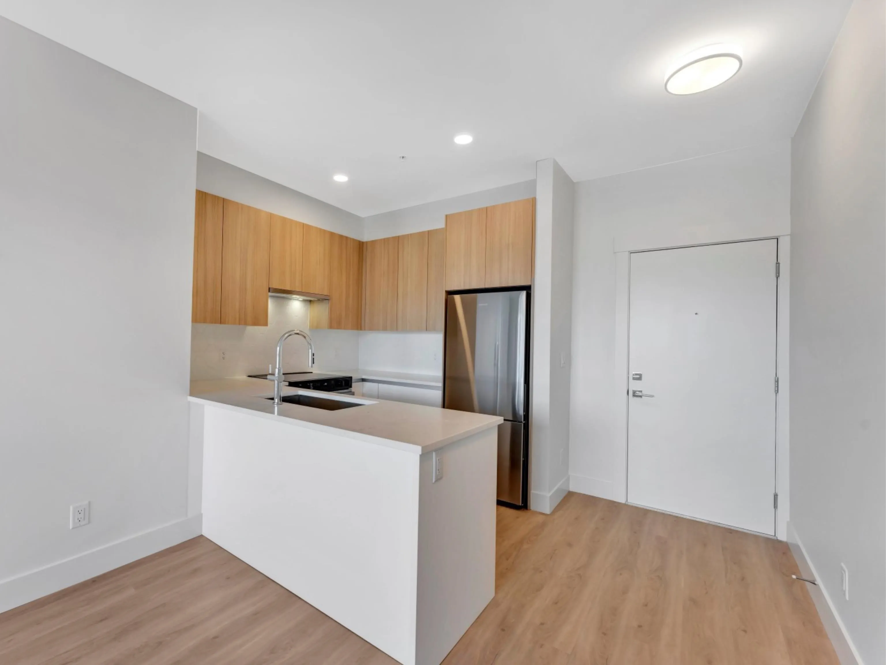 610 11907 223 Street