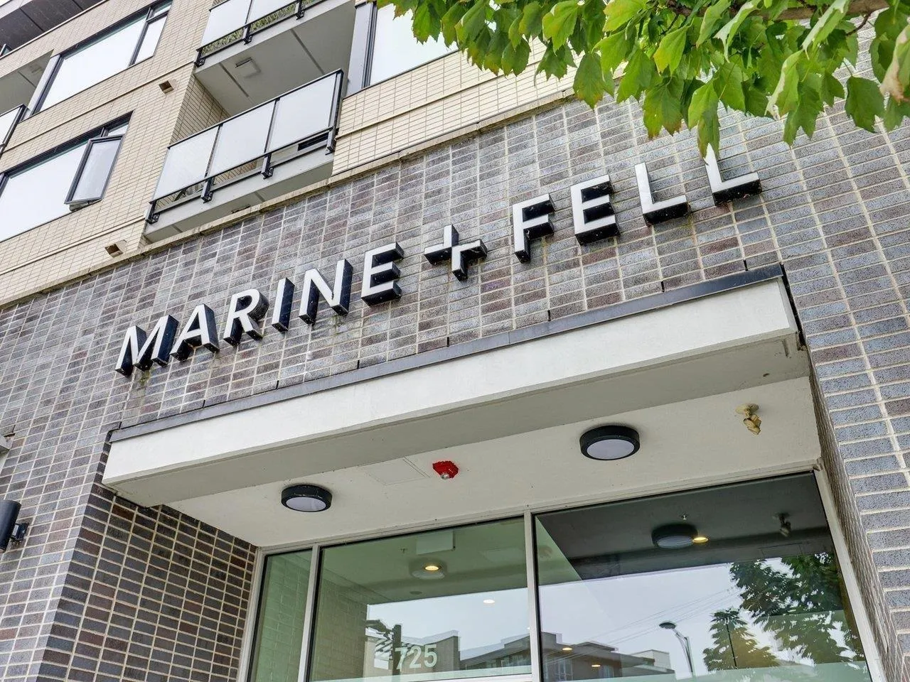 505 725 Marine Drive