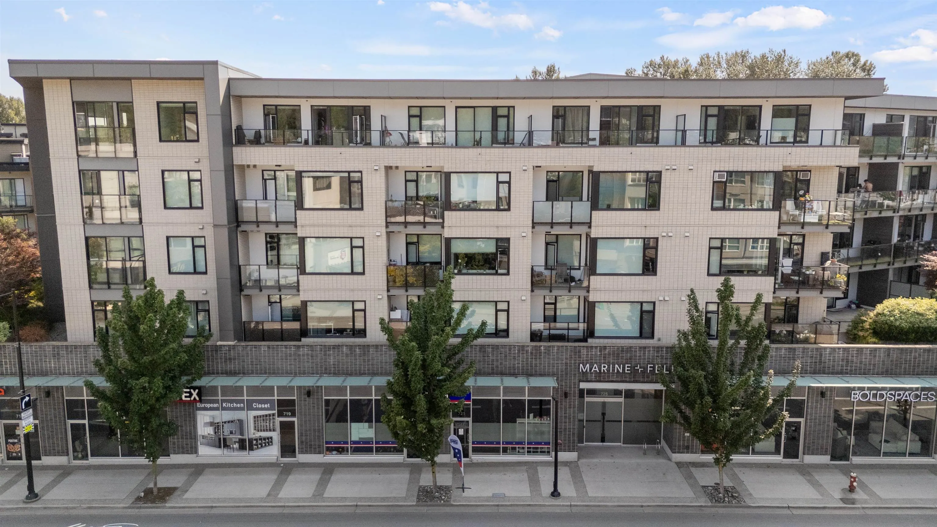 505 725 Marine Drive