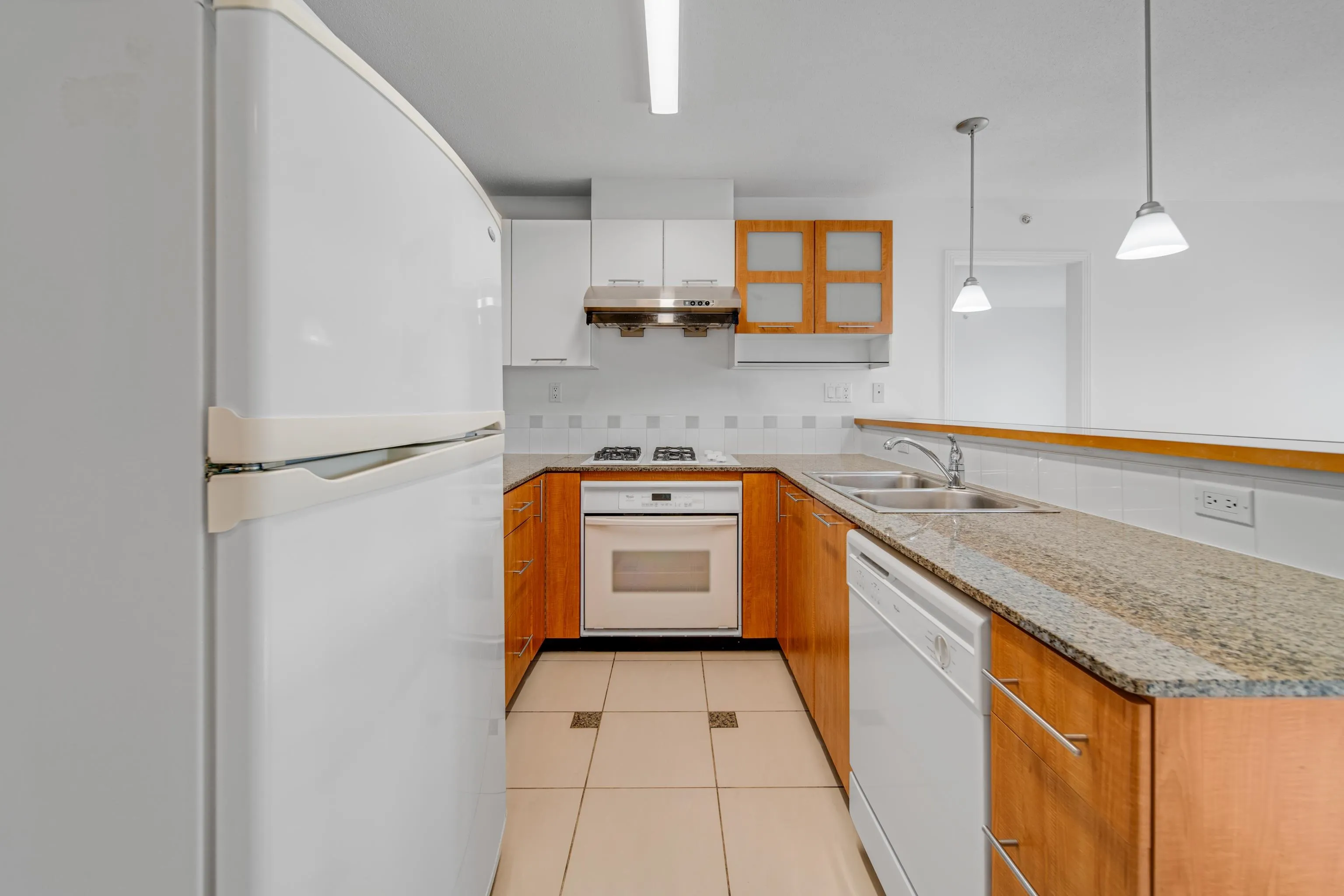 705 7831 Westminster Highway