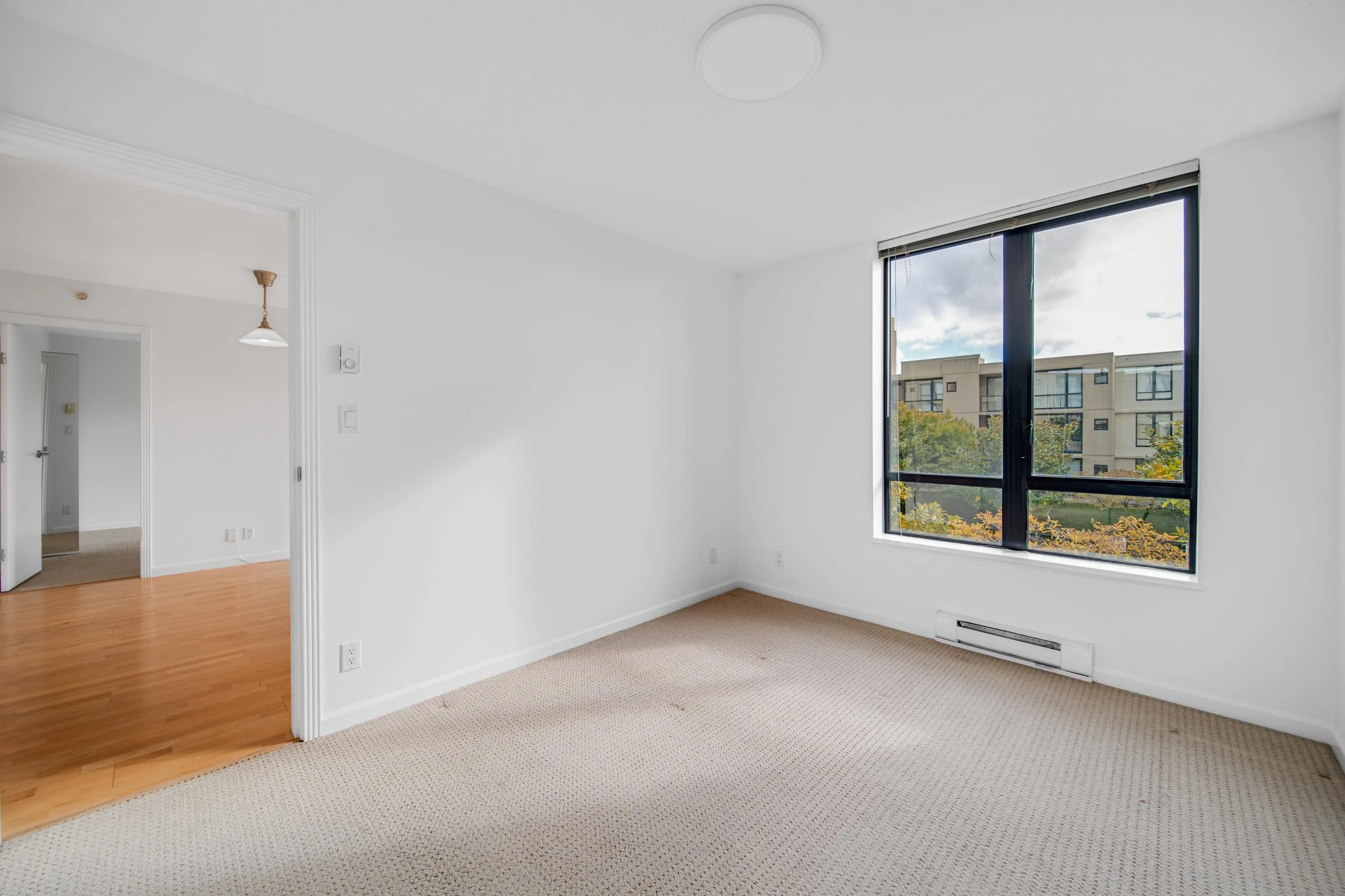 705 7831 Westminster Highway