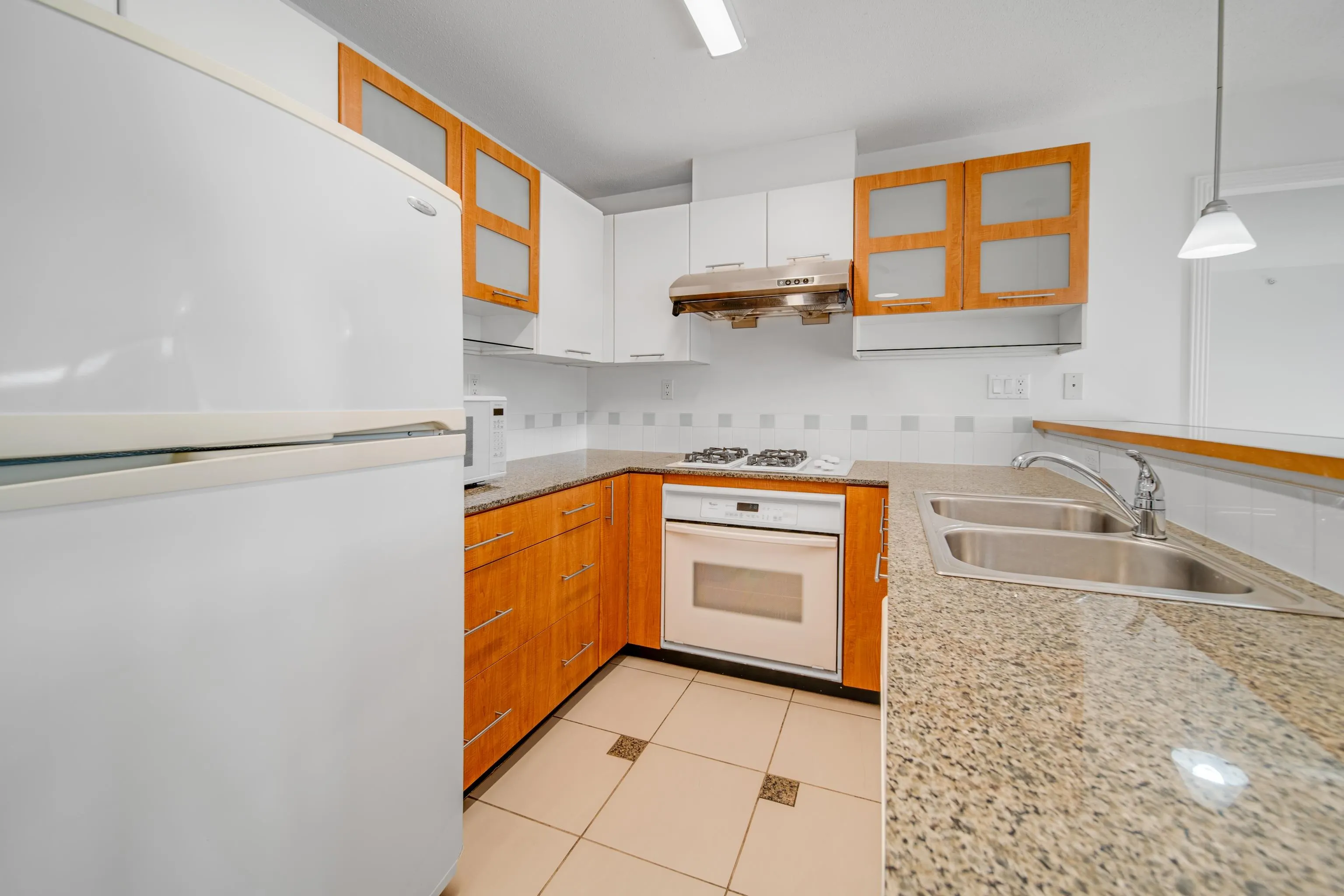 705 7831 Westminster Highway