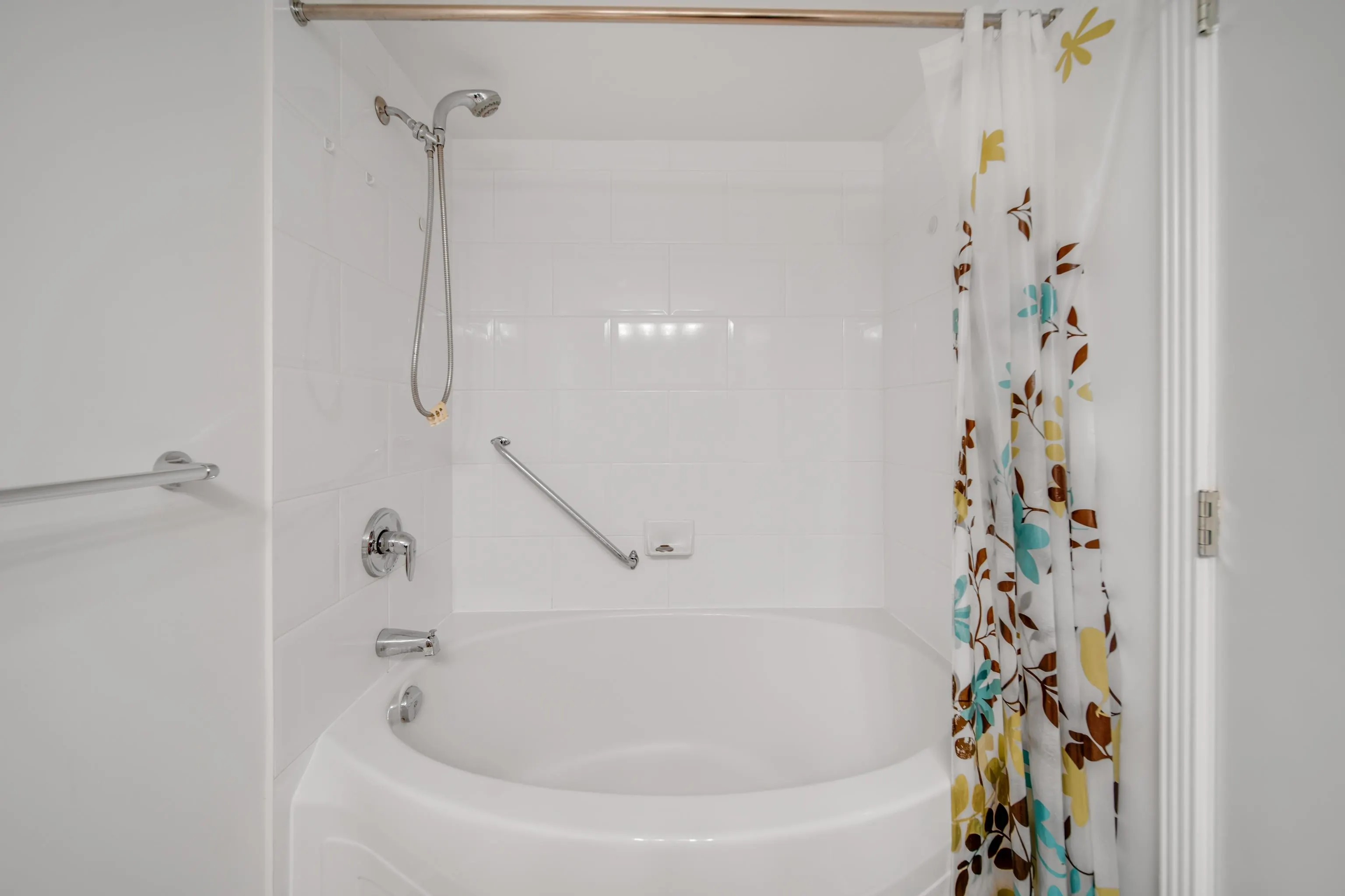 705 7831 Westminster Highway