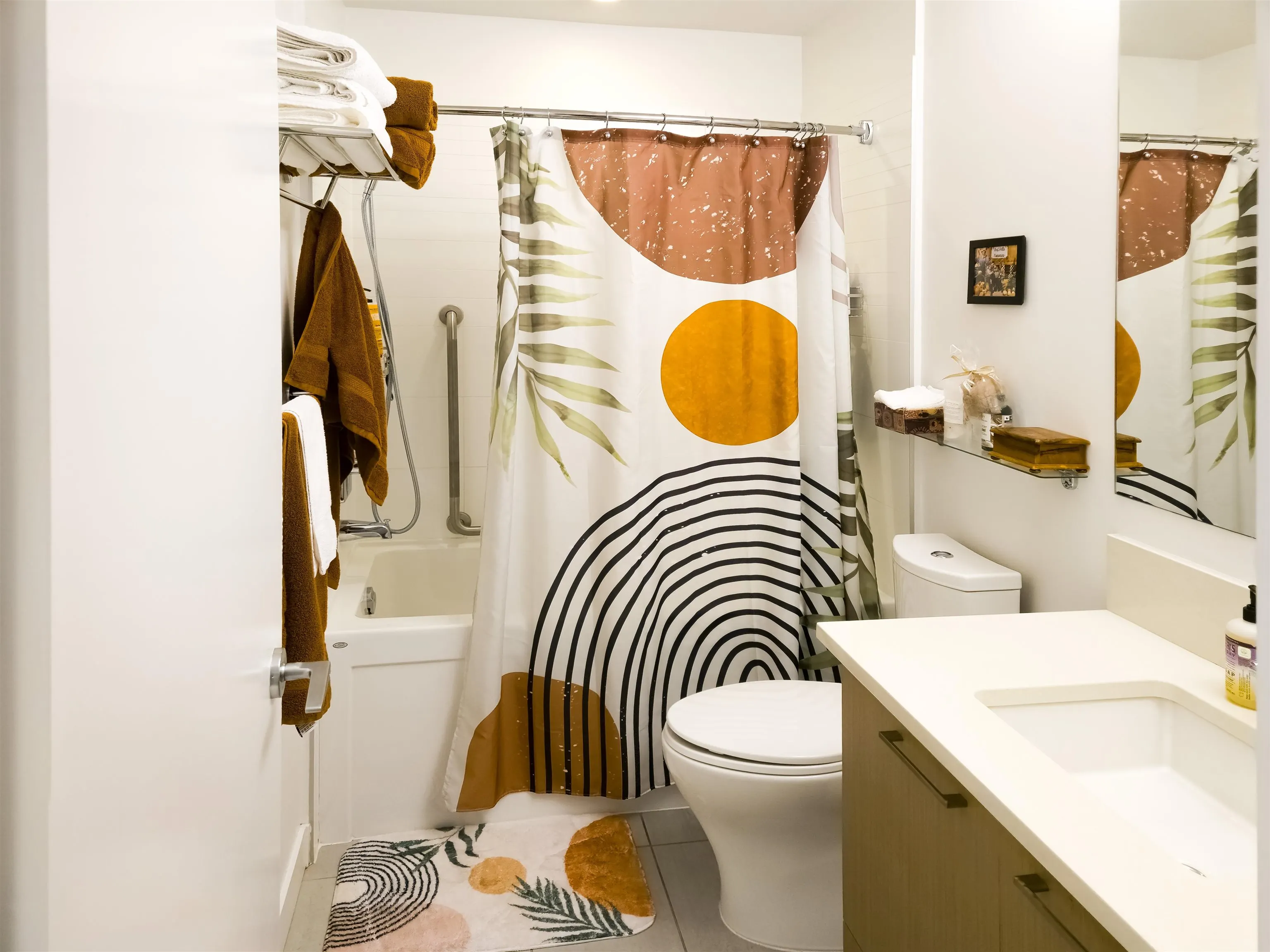 218 5983 Gray Avenue