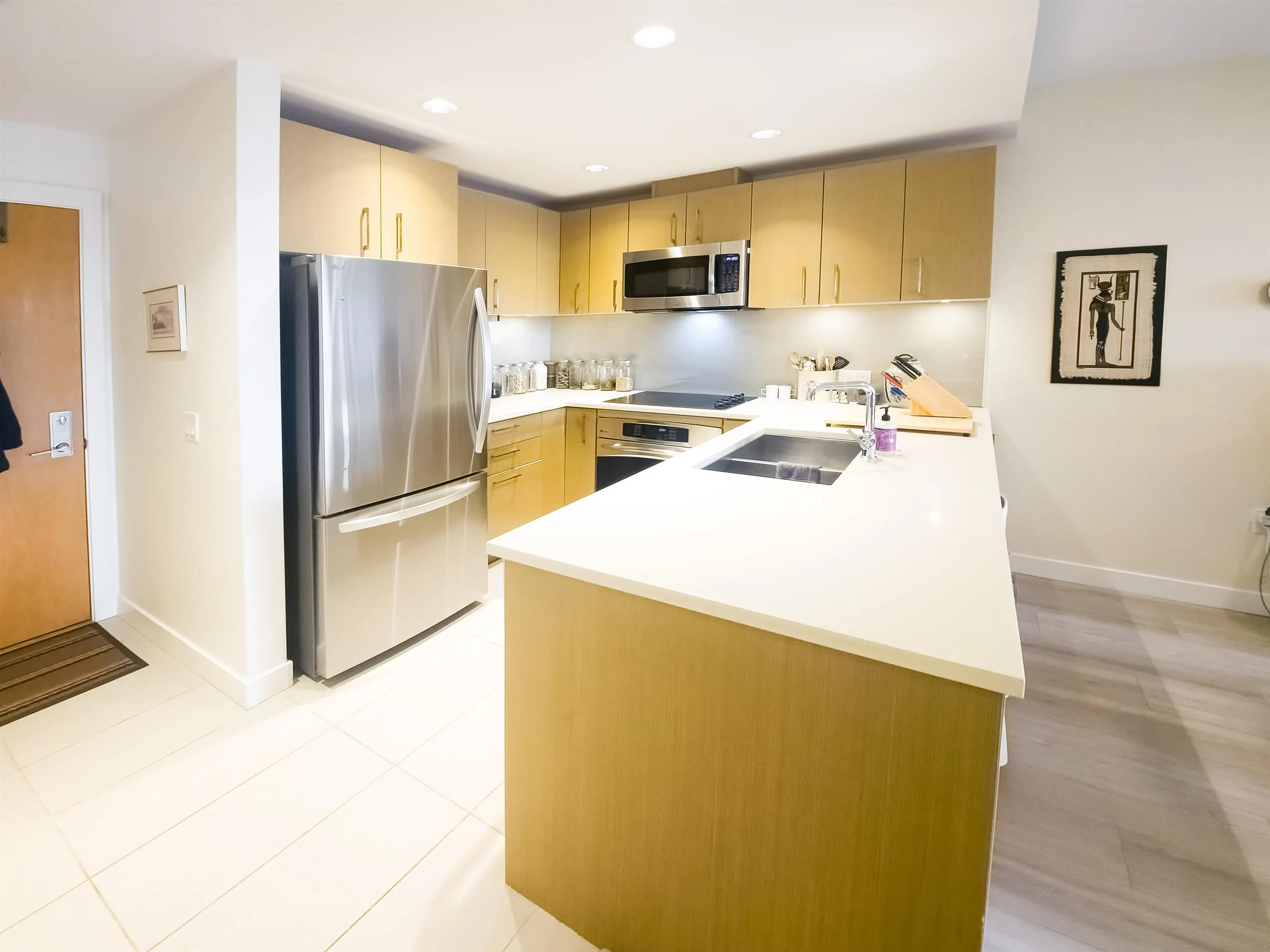 218 5983 Gray Avenue