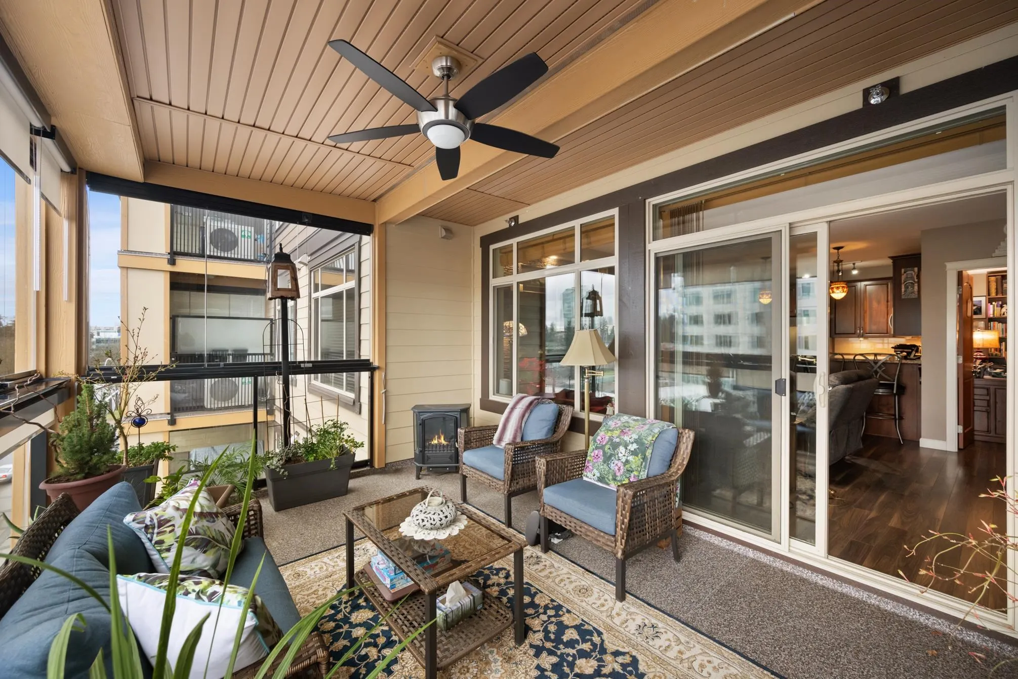 522 2860 Trethewey Street