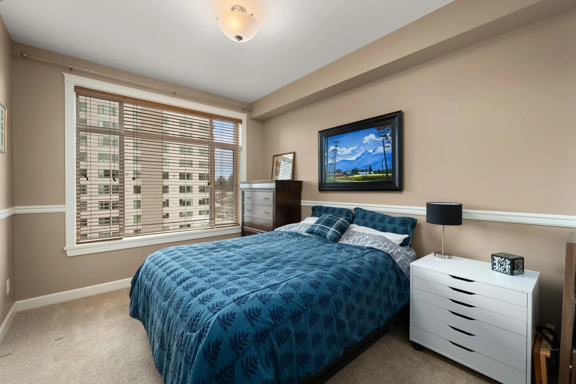 522 2860 Trethewey Street