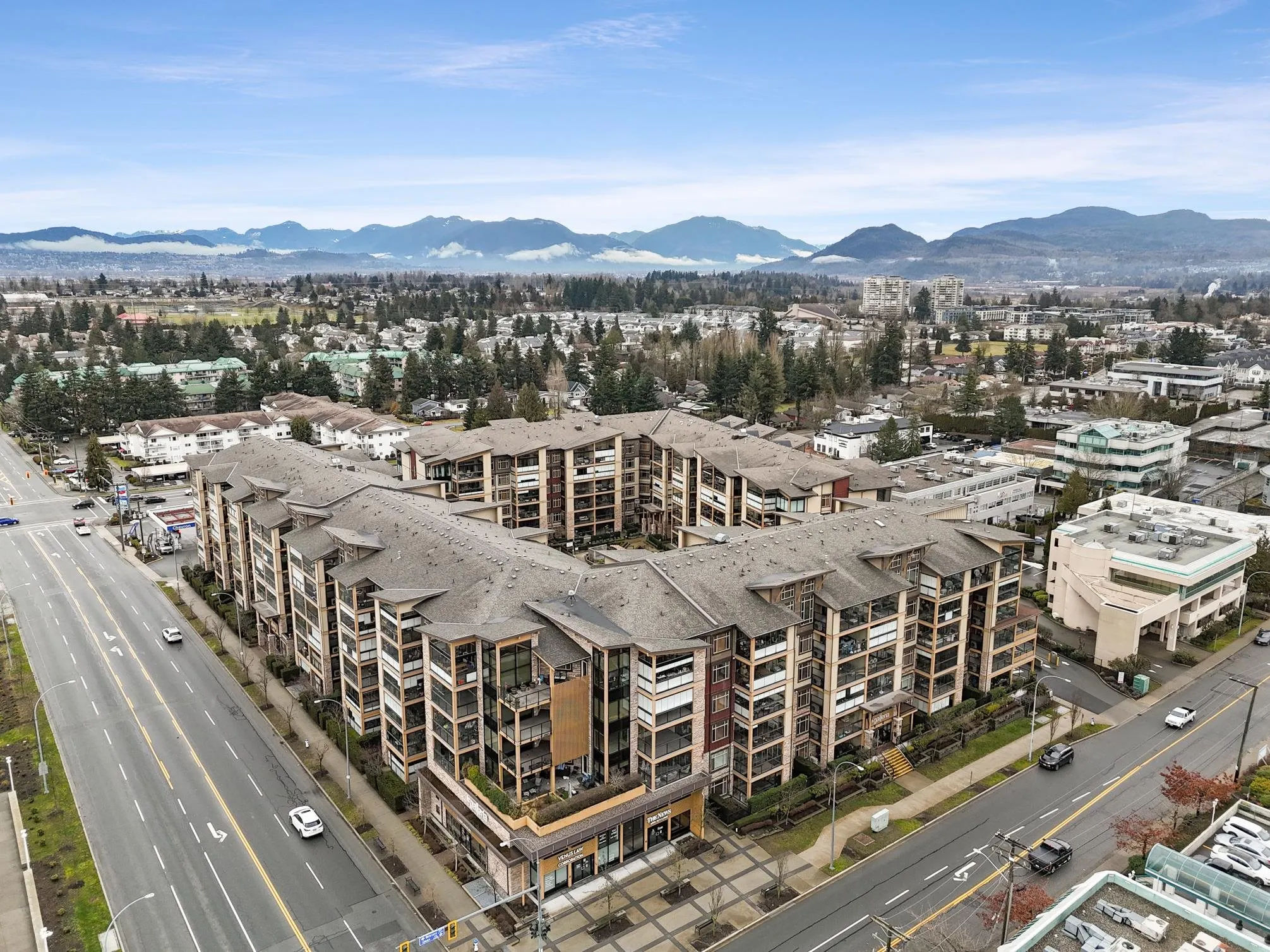 522 2860 Trethewey Street