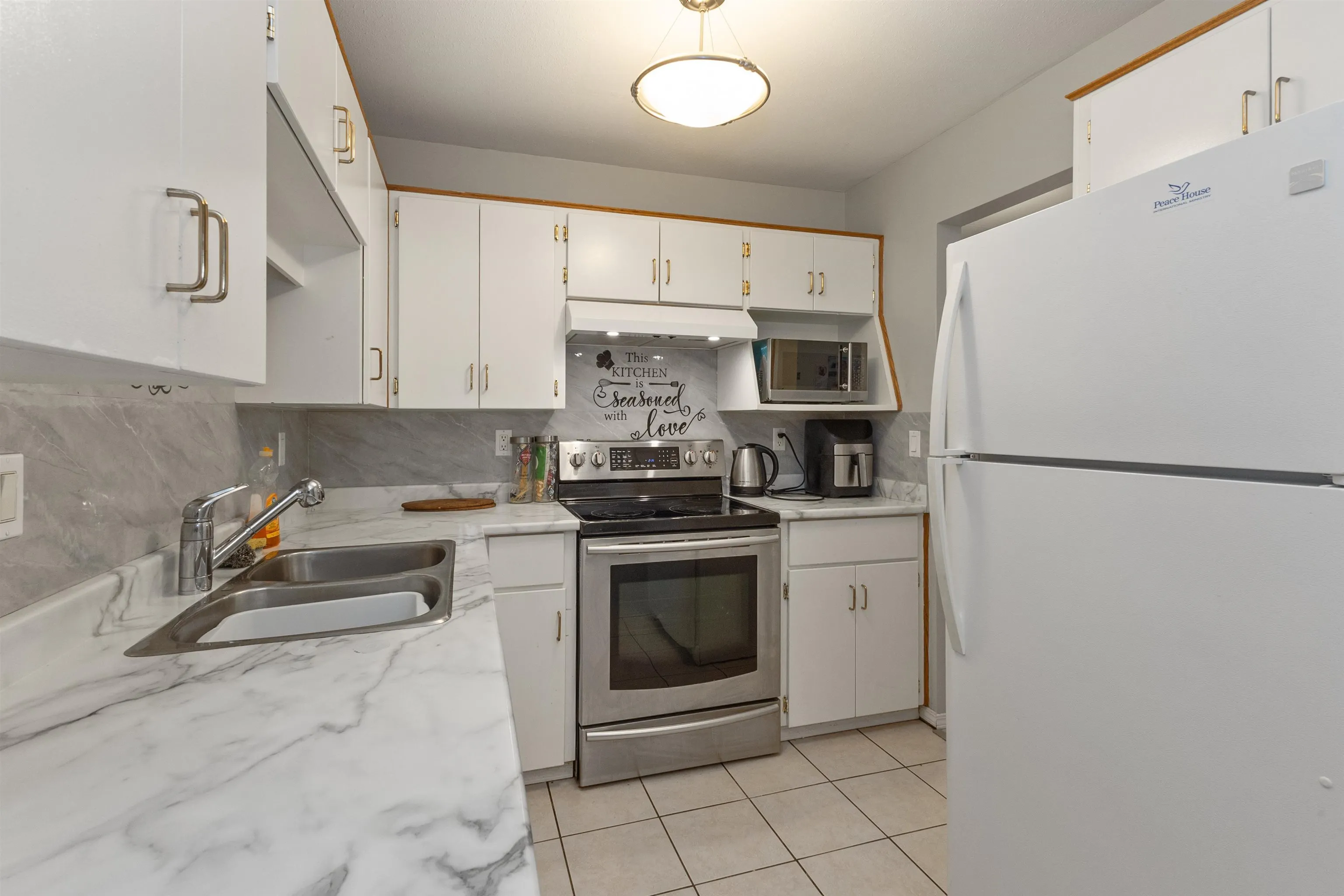 101 2780 Ware Street