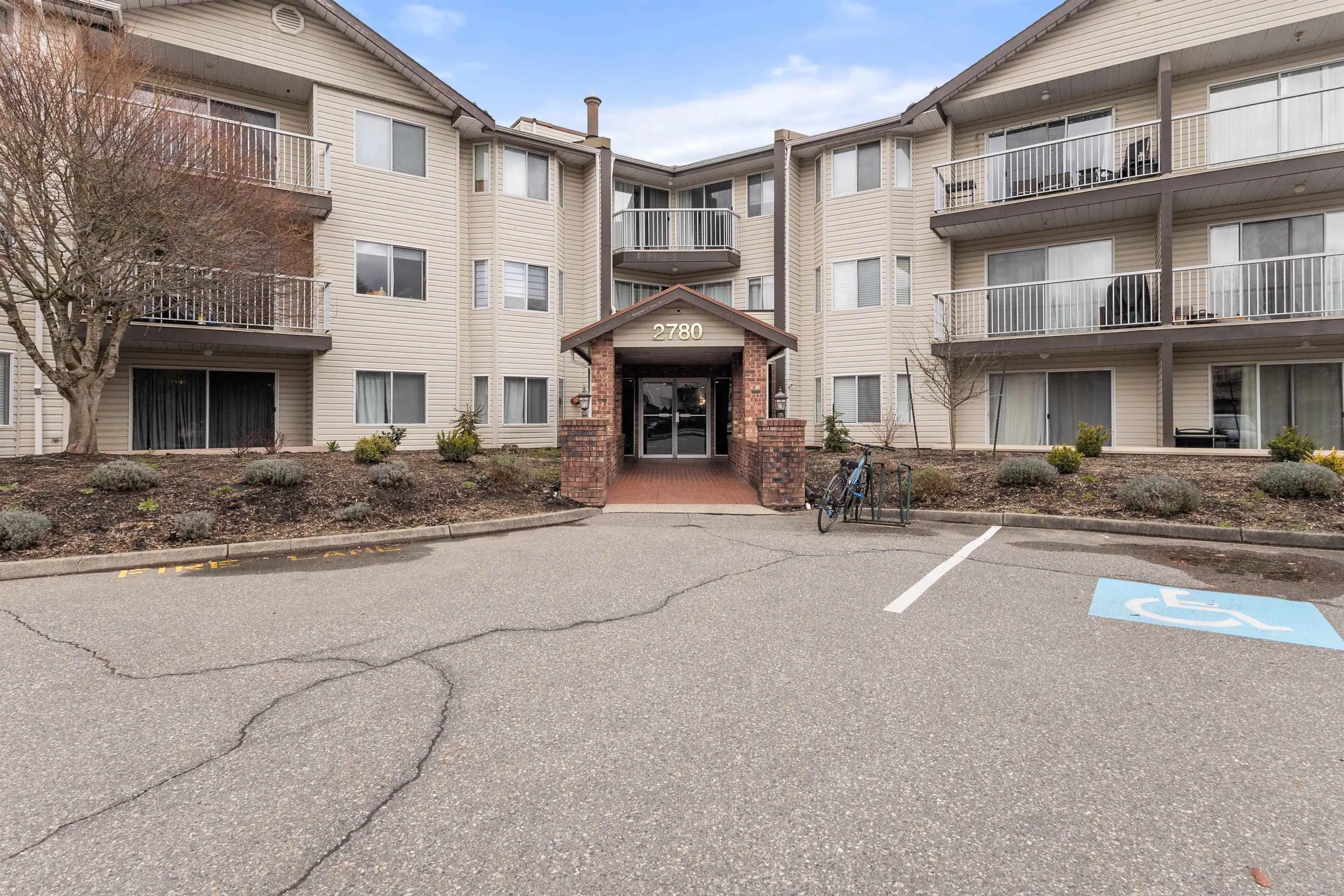 101 2780 Ware Street