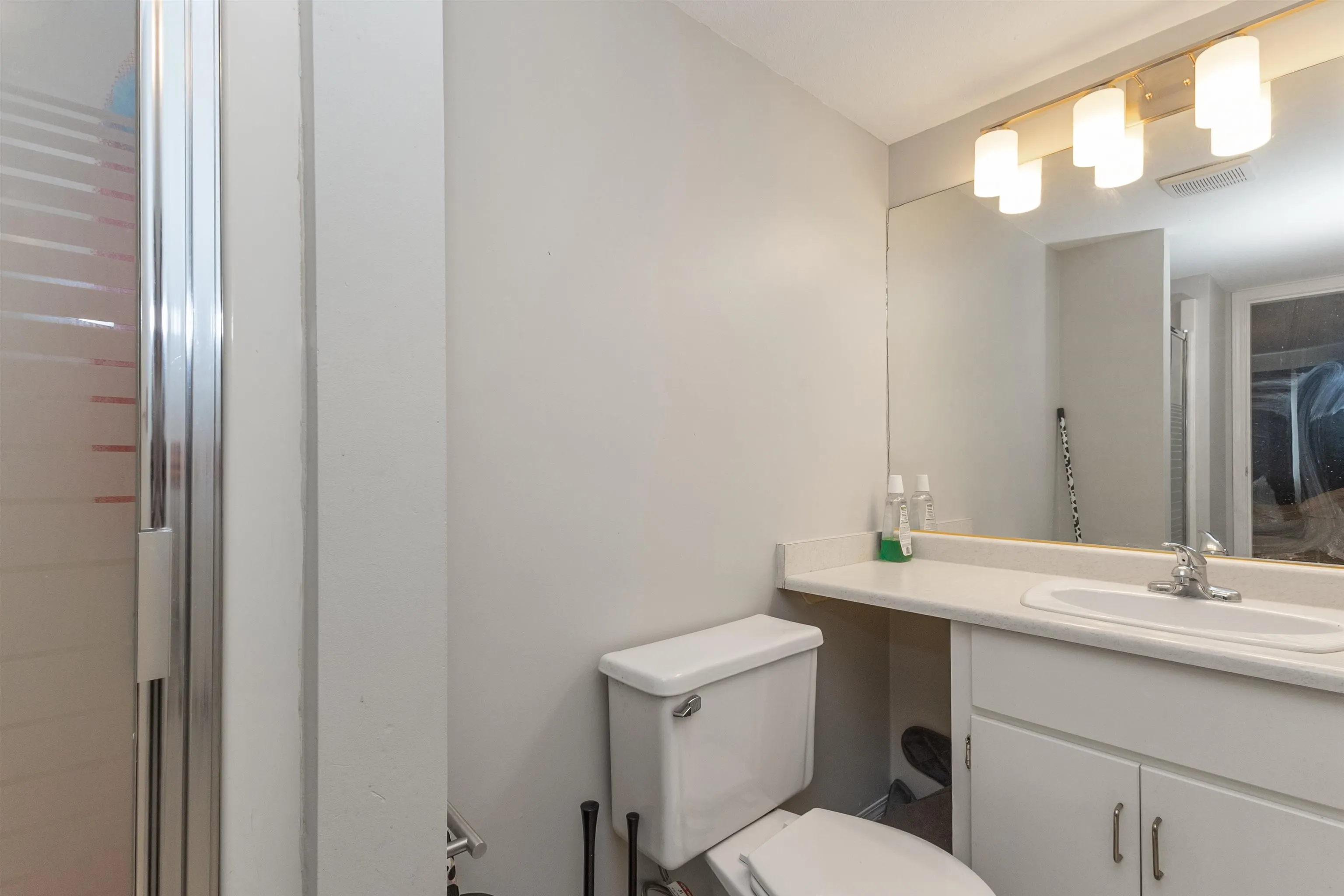 101 2780 Ware Street